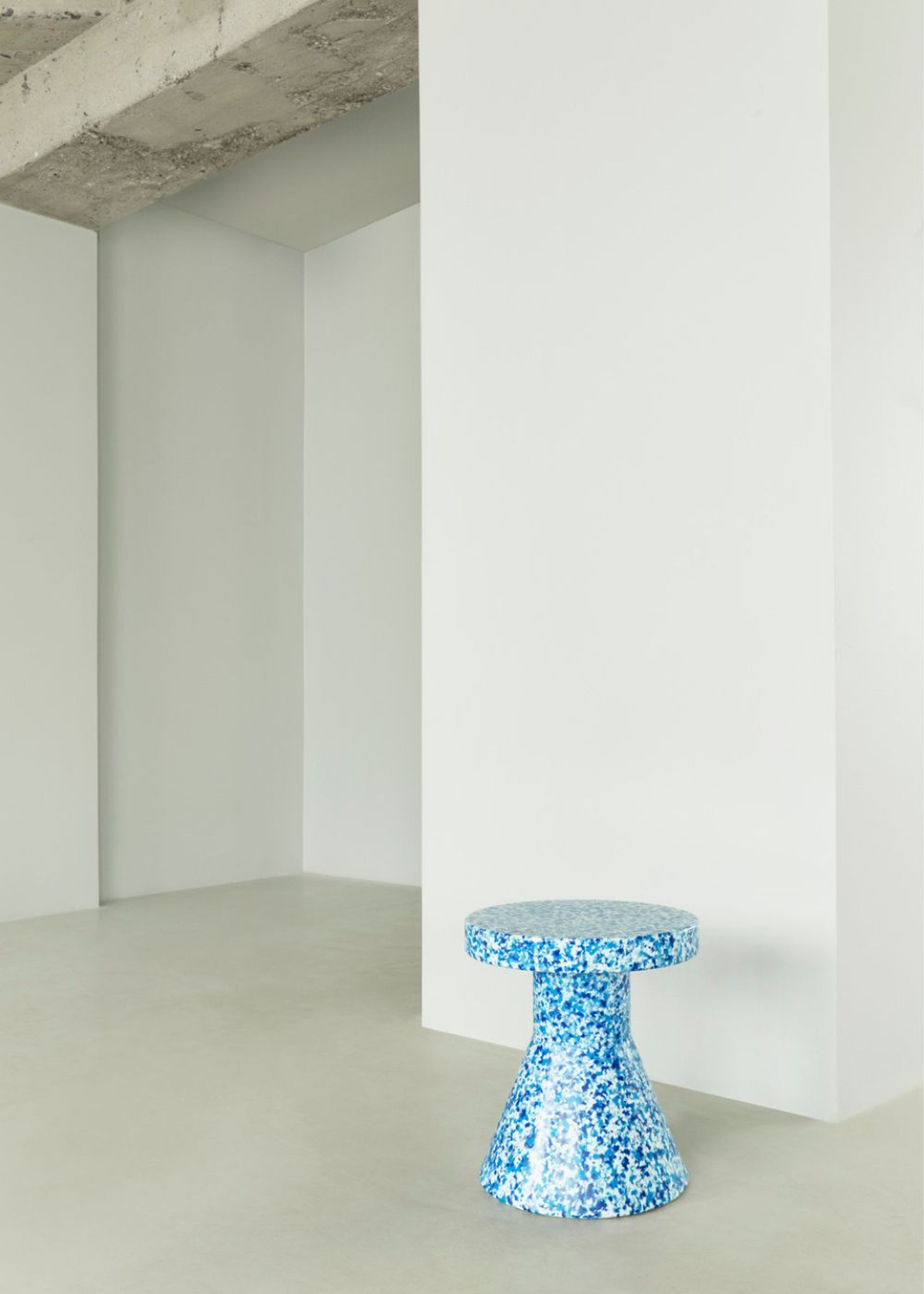 Normann Copenhagen - Stool - Bit Stool Cone - Black/white