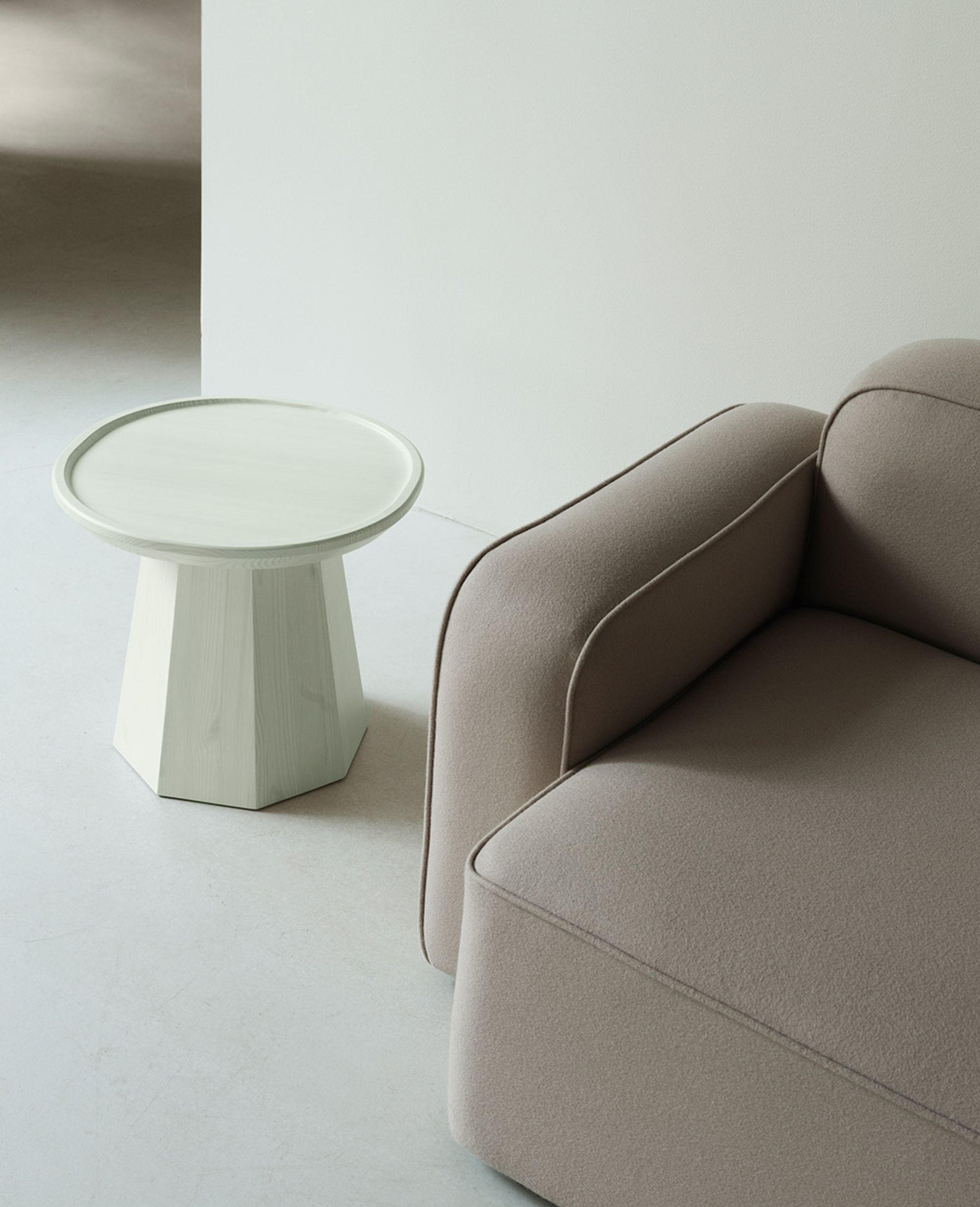 Normann Copenhagen - Mesa de centro - Pine table - Large - Pine