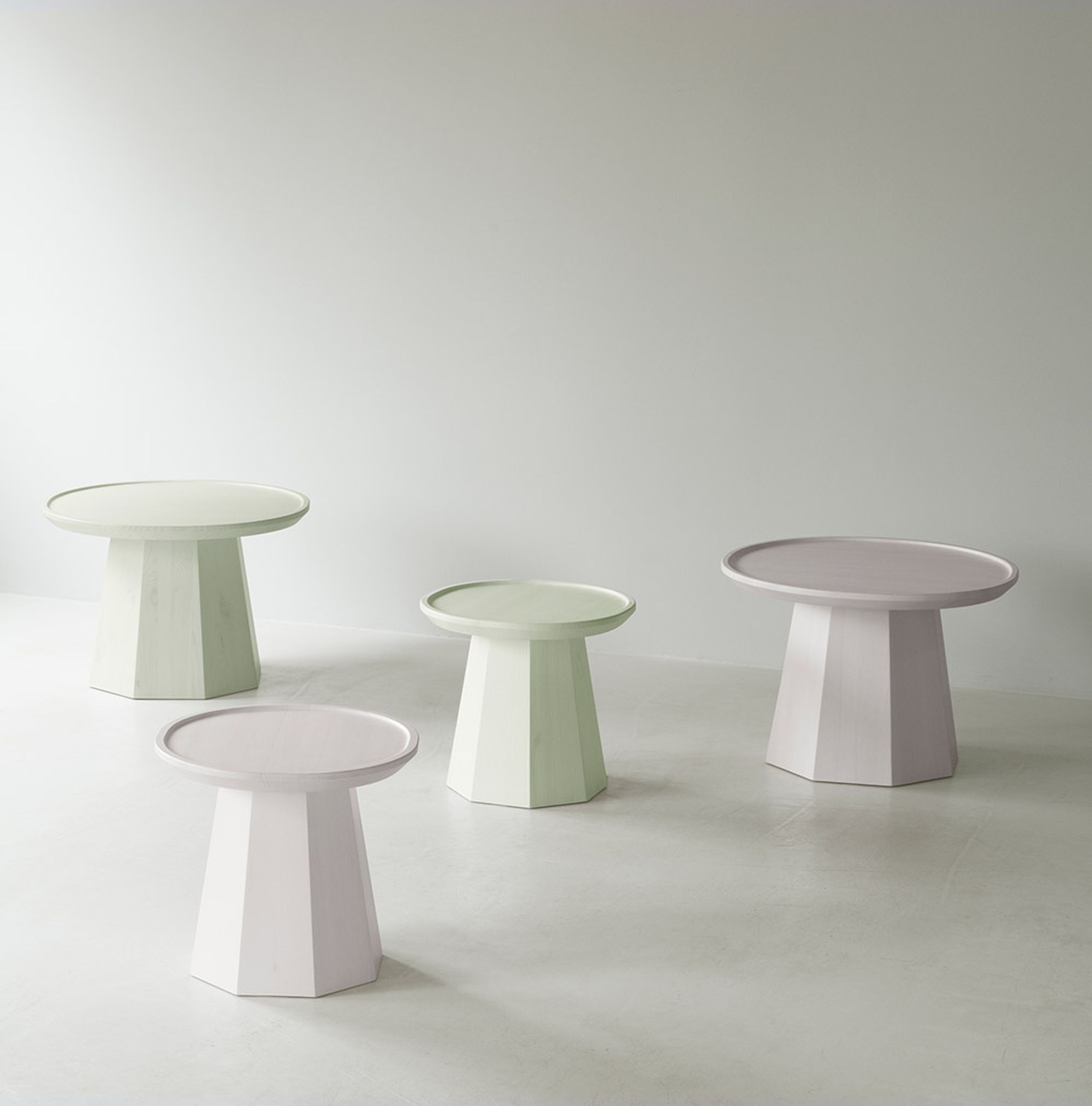 Normann Copenhagen - Mesa de centro - Pine table - Large - Pine