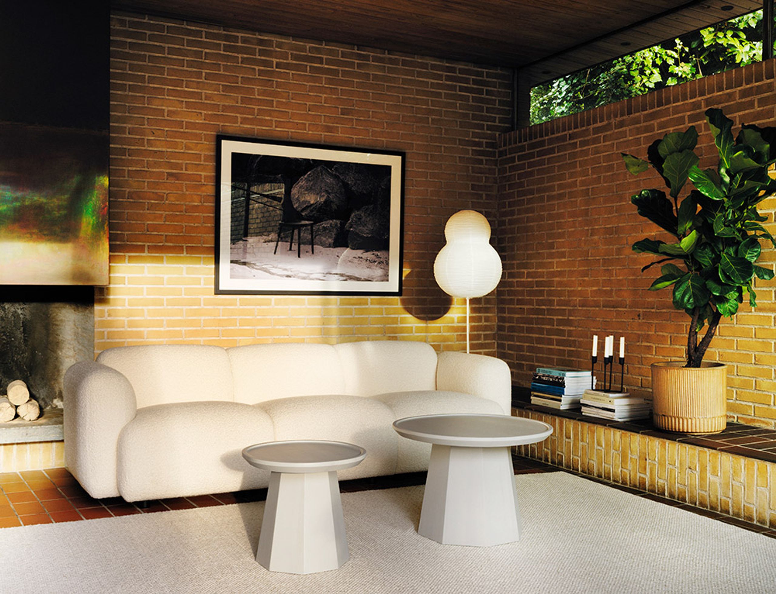 Normann Copenhagen - Mesa de centro - Pine table - Small - Dark Grey