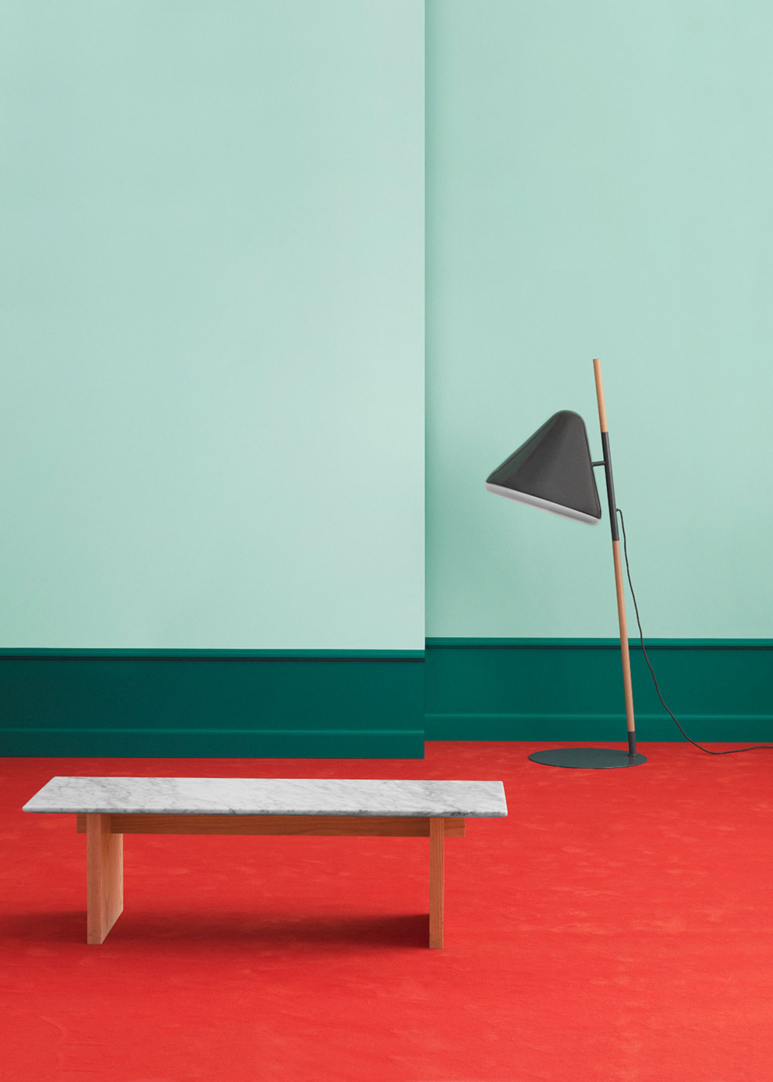 Normann Copenhagen - Coffee Table - Solid table - Ash / White