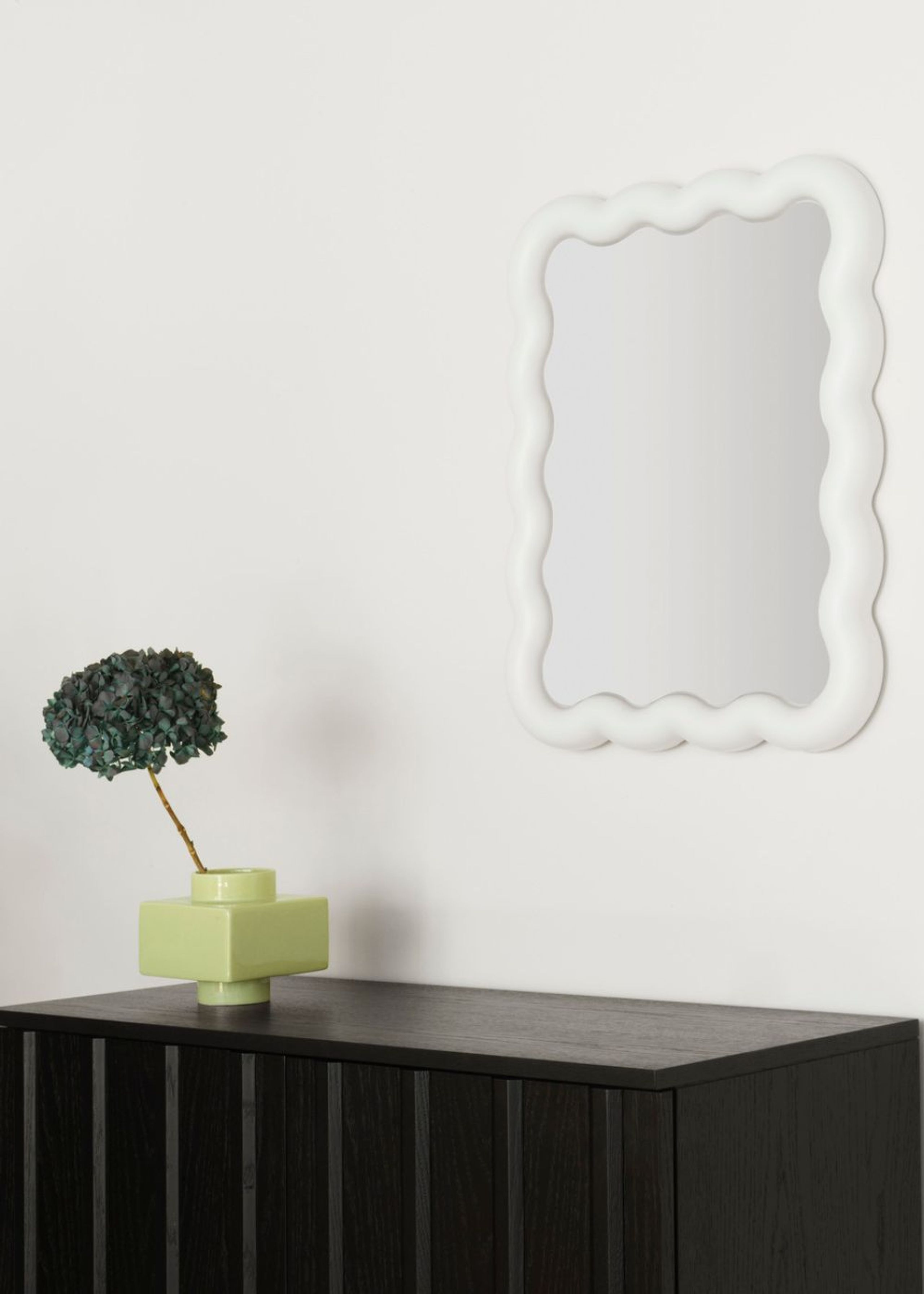 Normann Copenhagen - Spejl - Illu Mirror - White - 65 x 50 cm