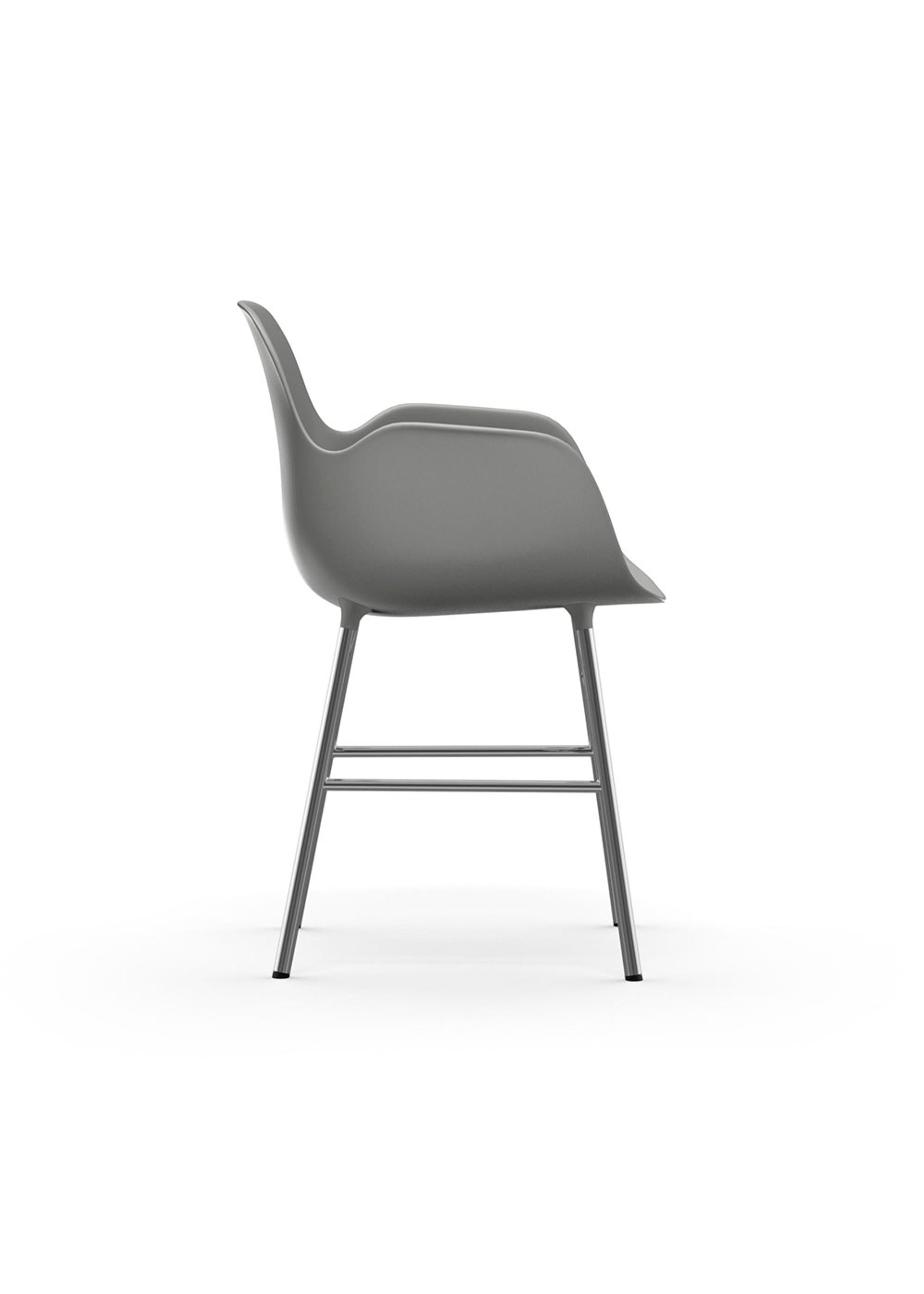 Normann Copenhagen - Dining chair - Form Armchair Steel - Chrome / Grey