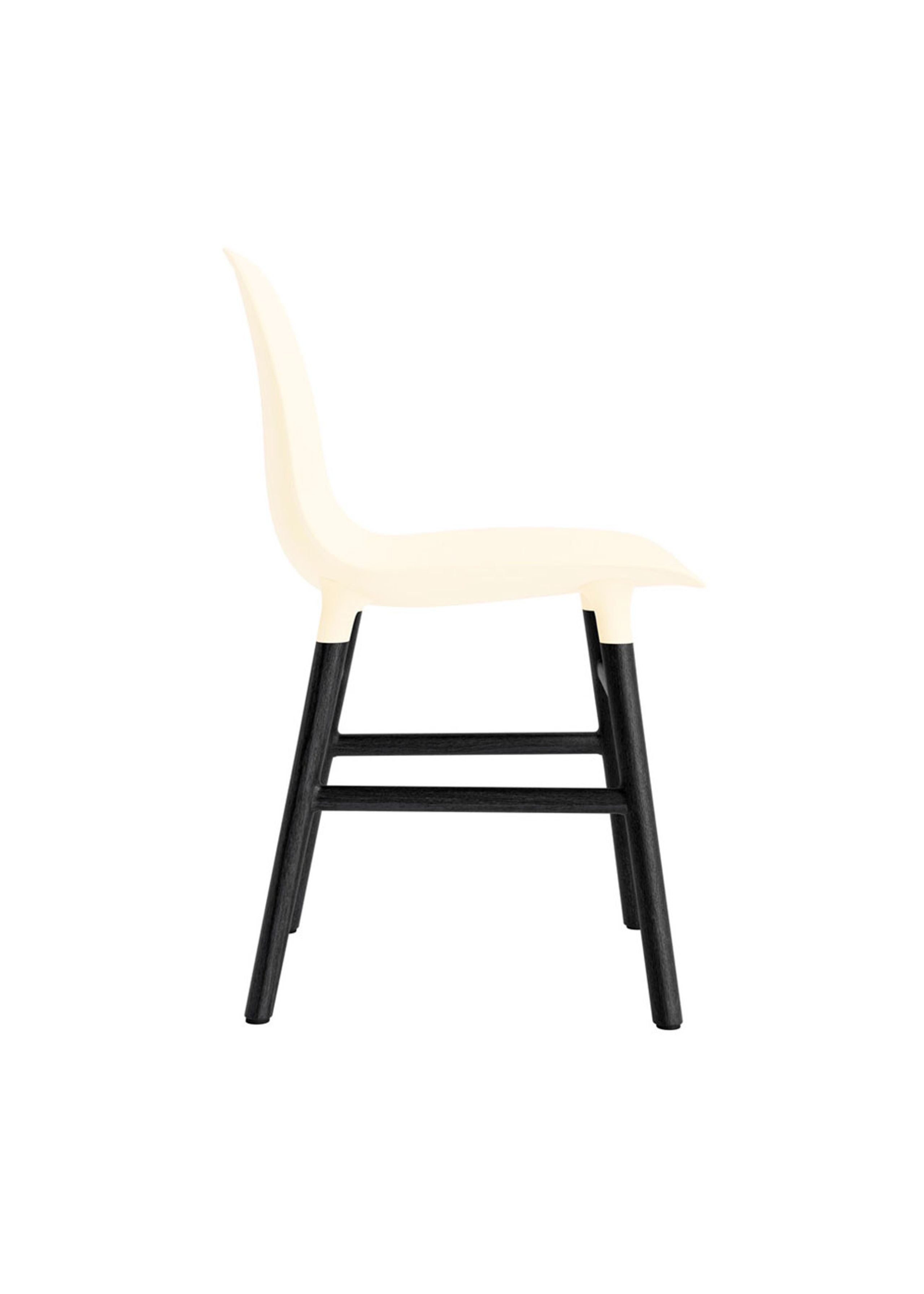 Normann Copenhagen - Krzesło do jadalni - Form Chair Wood - Cream/Black