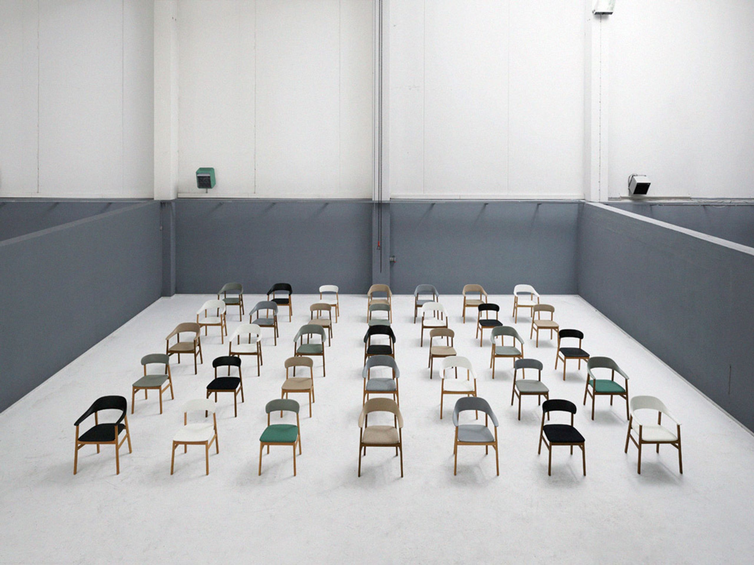 Normann Copenhagen - Chaise à manger - Herit chair / Upholstery - Dusty Green (Spectrum Leather)