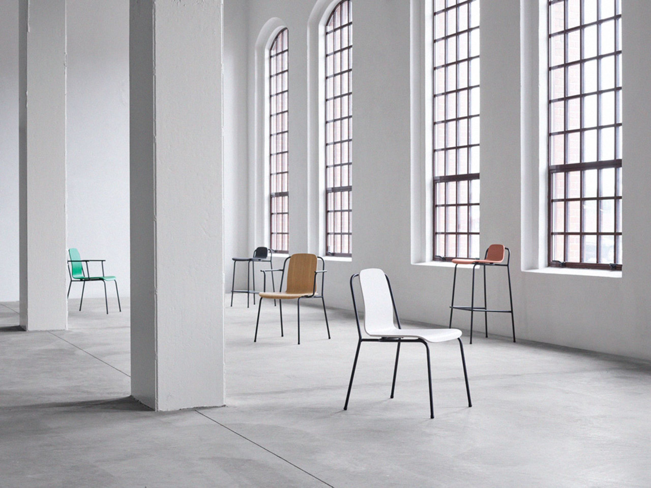 Normann Copenhagen - Stoel - Studio Chair - Brown