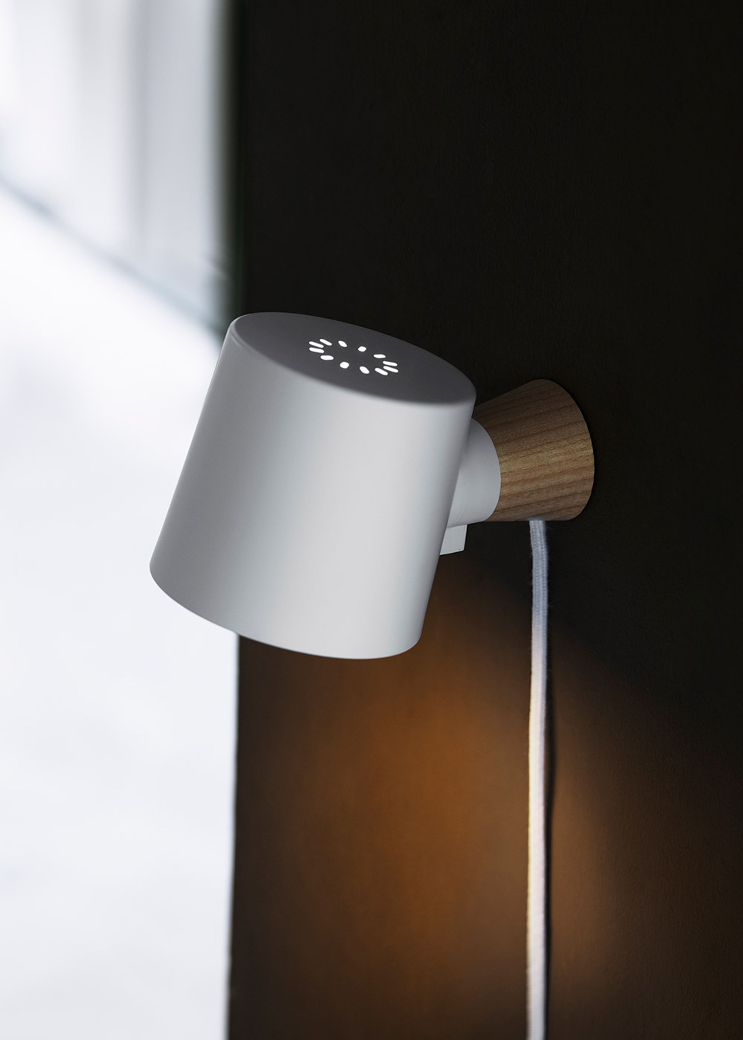 Normann Copenhagen - Wall lamp - Rise Wall Lamp - Petrol Green