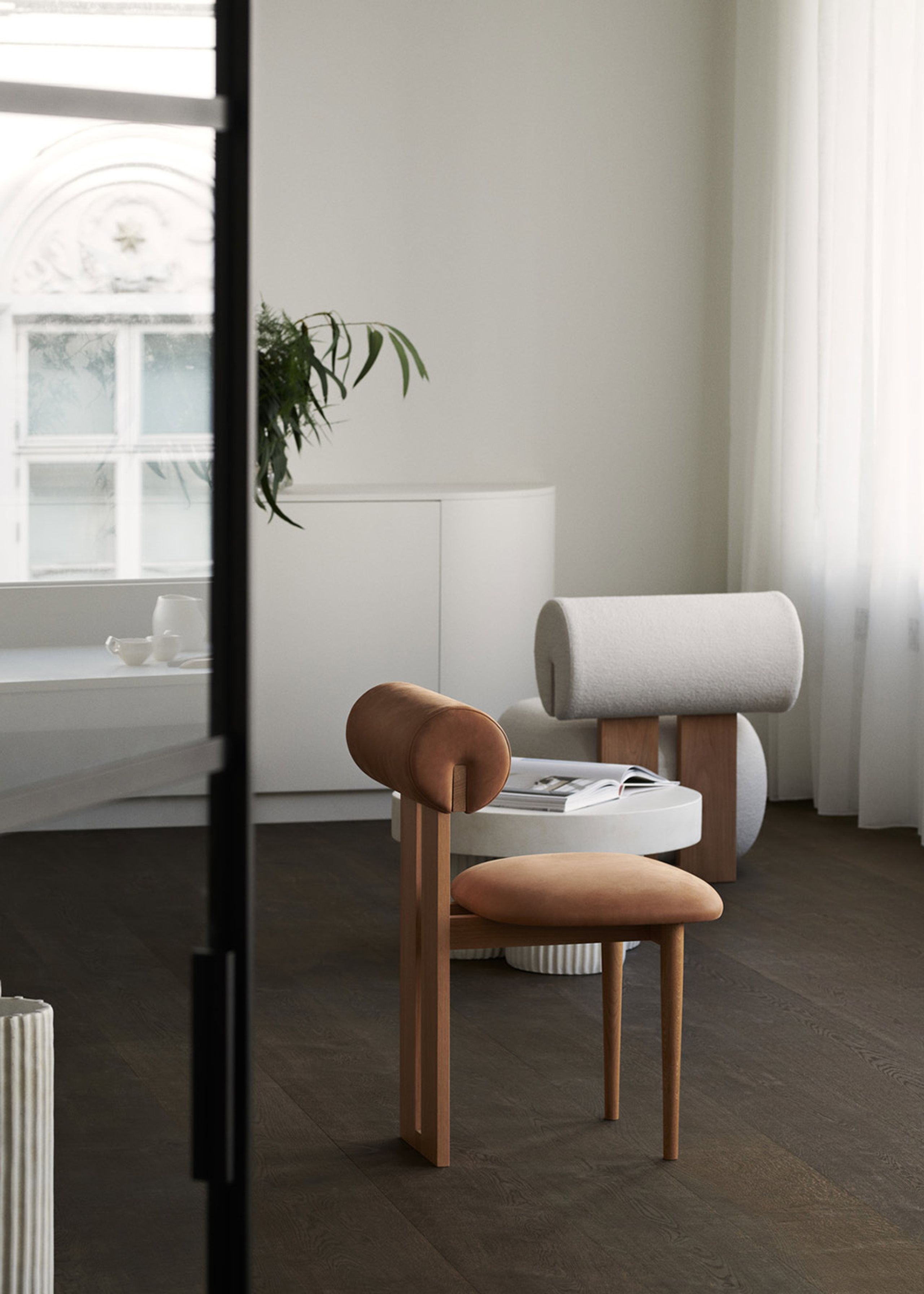 NORR11 - Sedia - Hippo lounge chair - Barnum Col 24 (Frame: Light smoked)