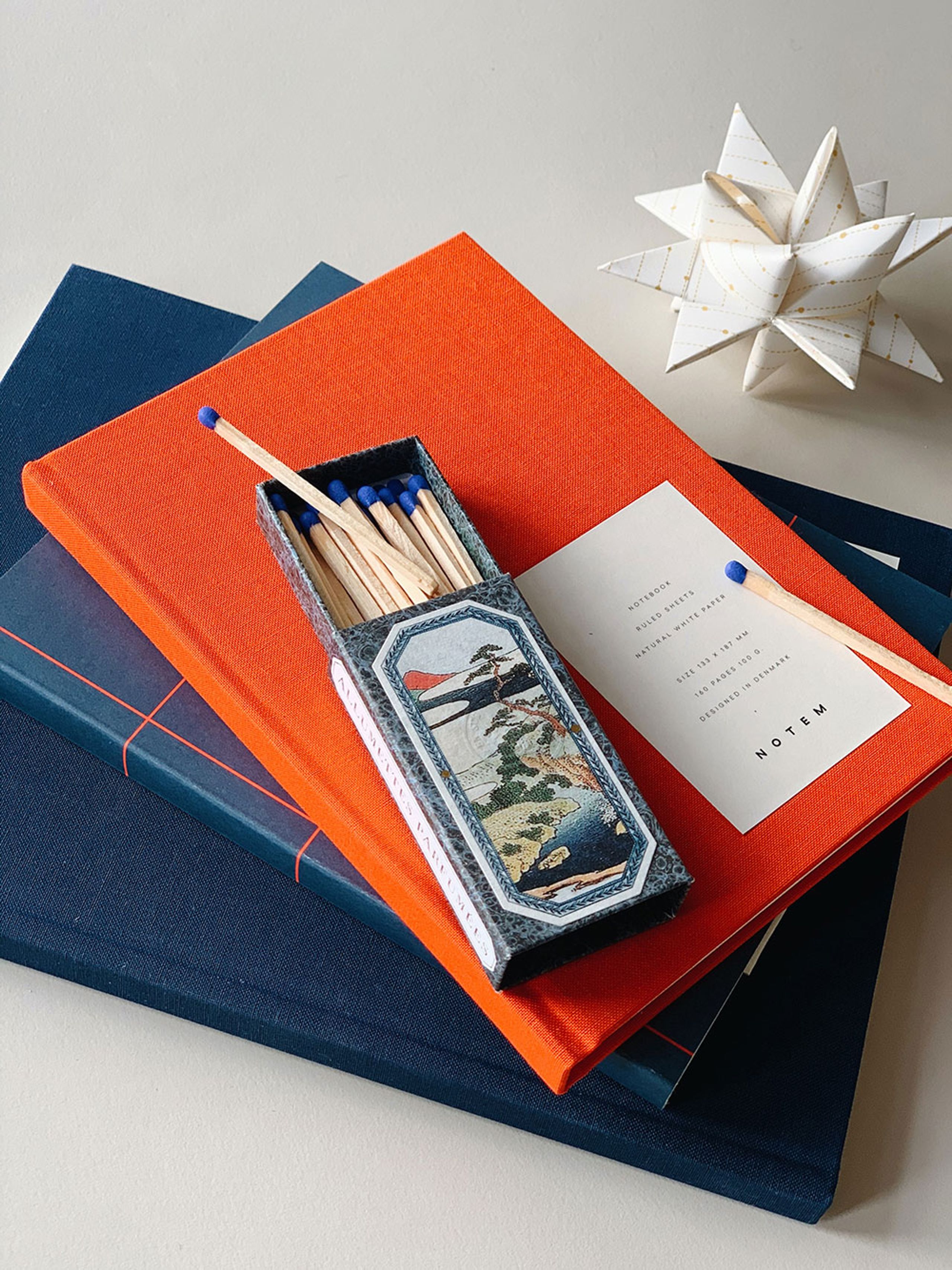 NOTEM - Notebook - EVEN Notebook - Medium - Bright Red Cloth