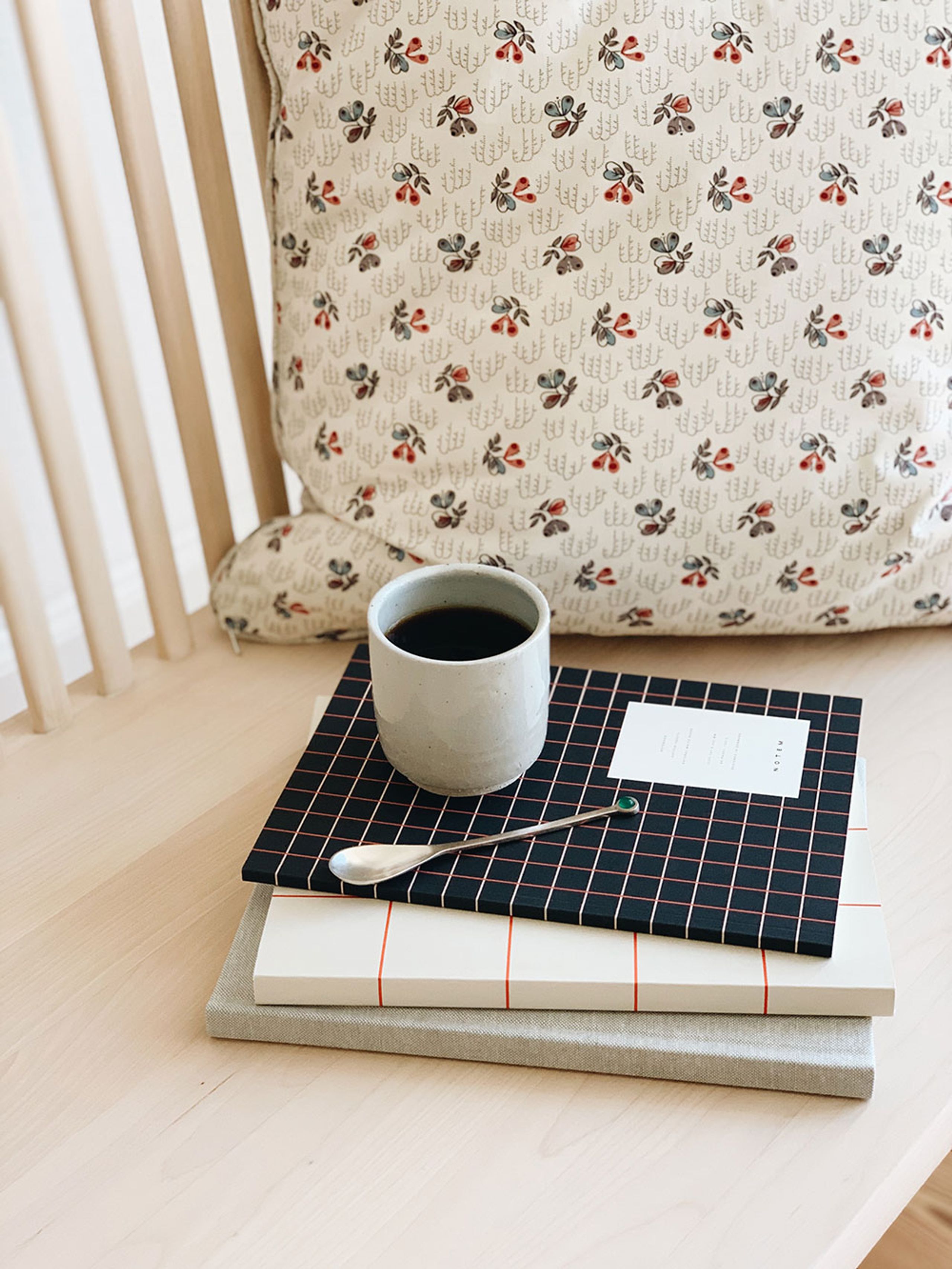 NOTEM - Notebook - VITA Notebook - Medium - Dark Blue Grid