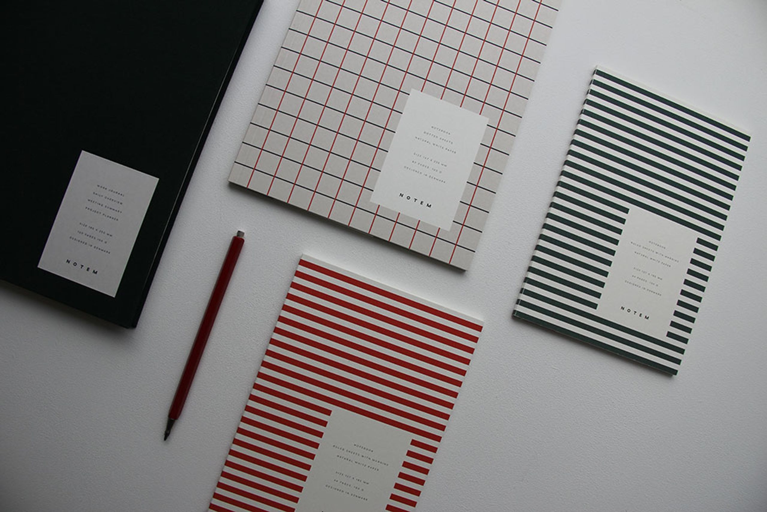 NOTEM - Notebook - VITA Notebook - Small - Bright Red