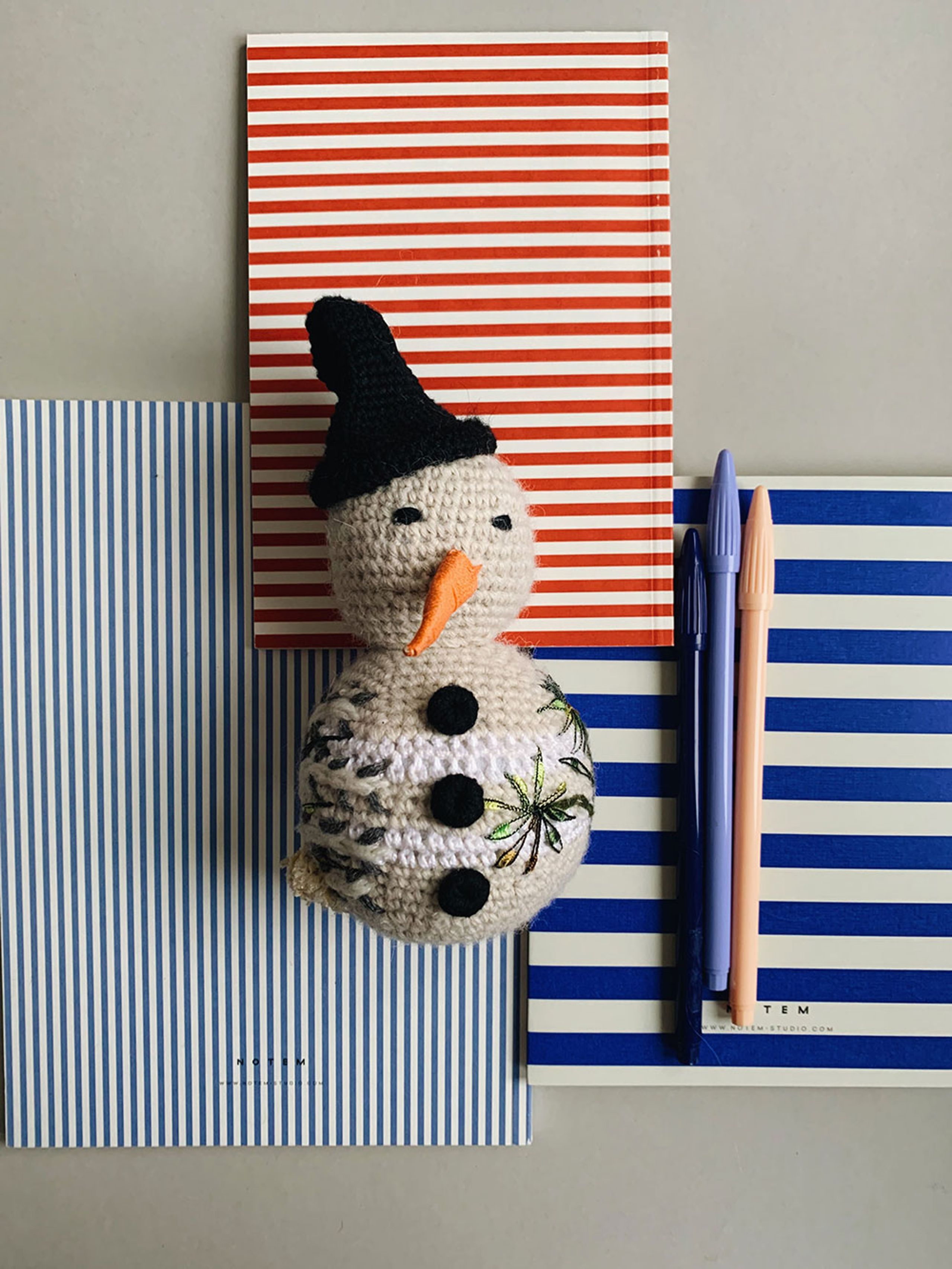 NOTEM - Notebook - VITA Notebook - Small - Bright Red