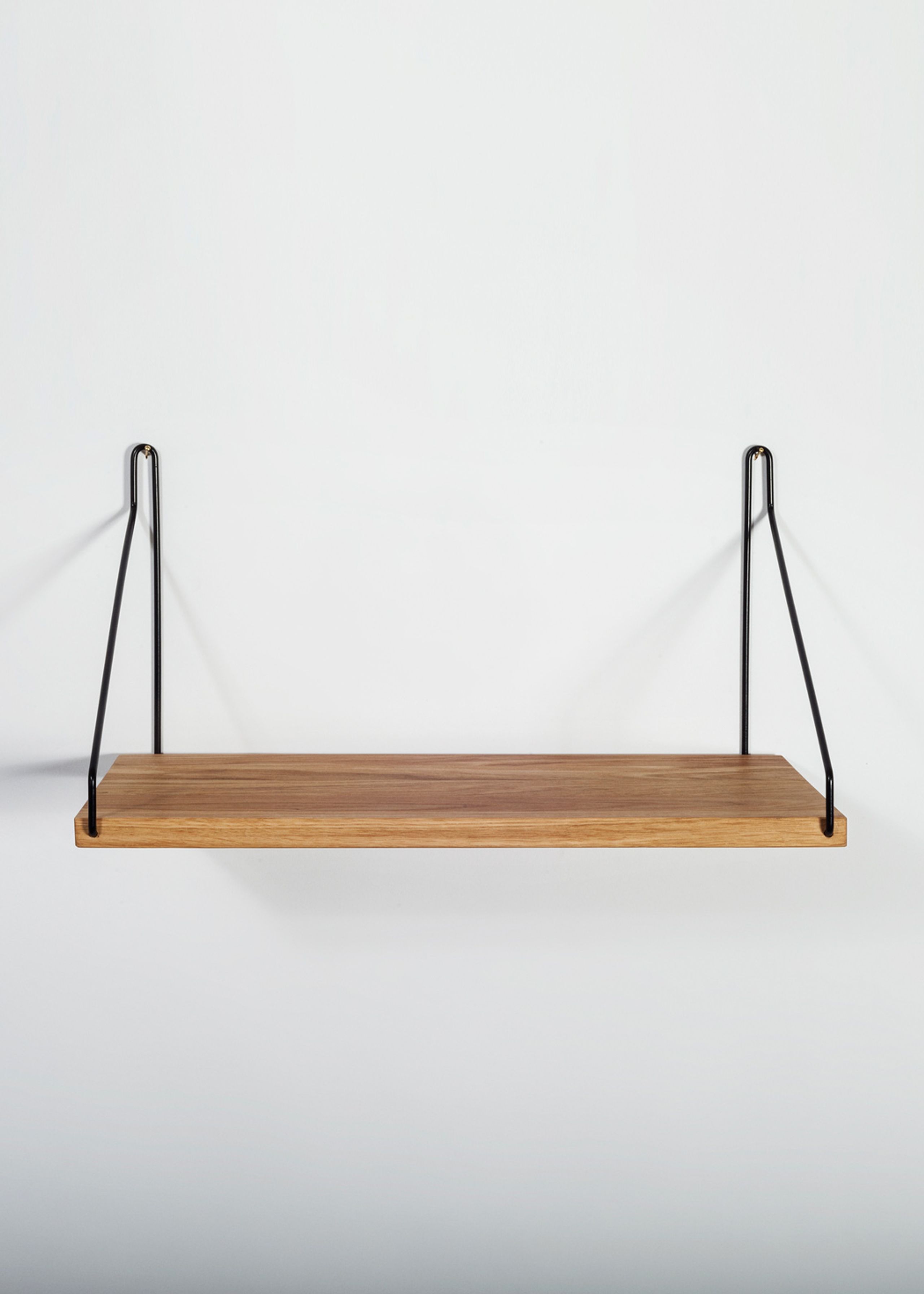 FRAMA - Shelf - Oak Shelf - 40 cm. - Oak/Black