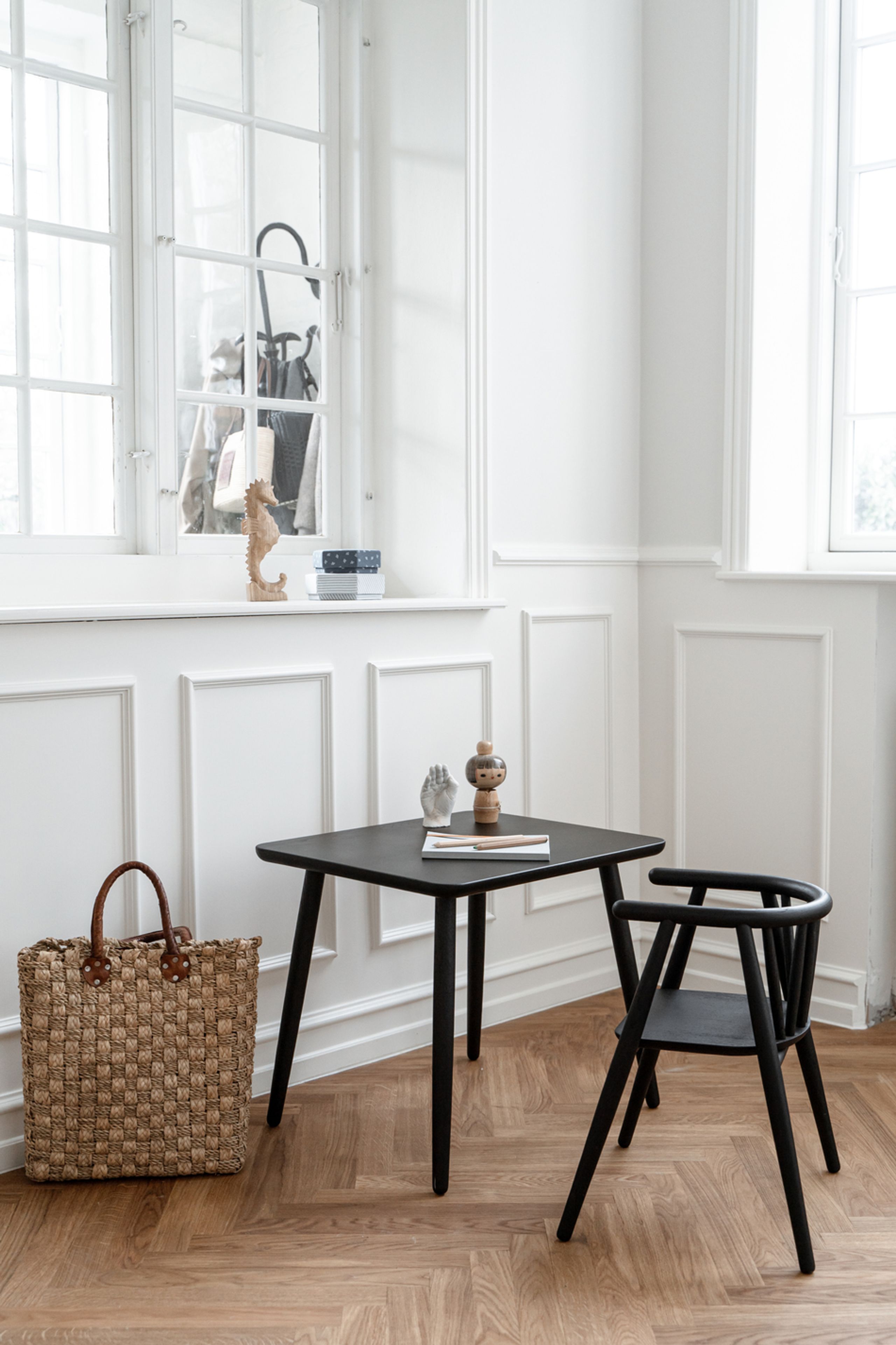 Oaklings - Kids chair - Storm Kid's Chair - Black Stained Oak