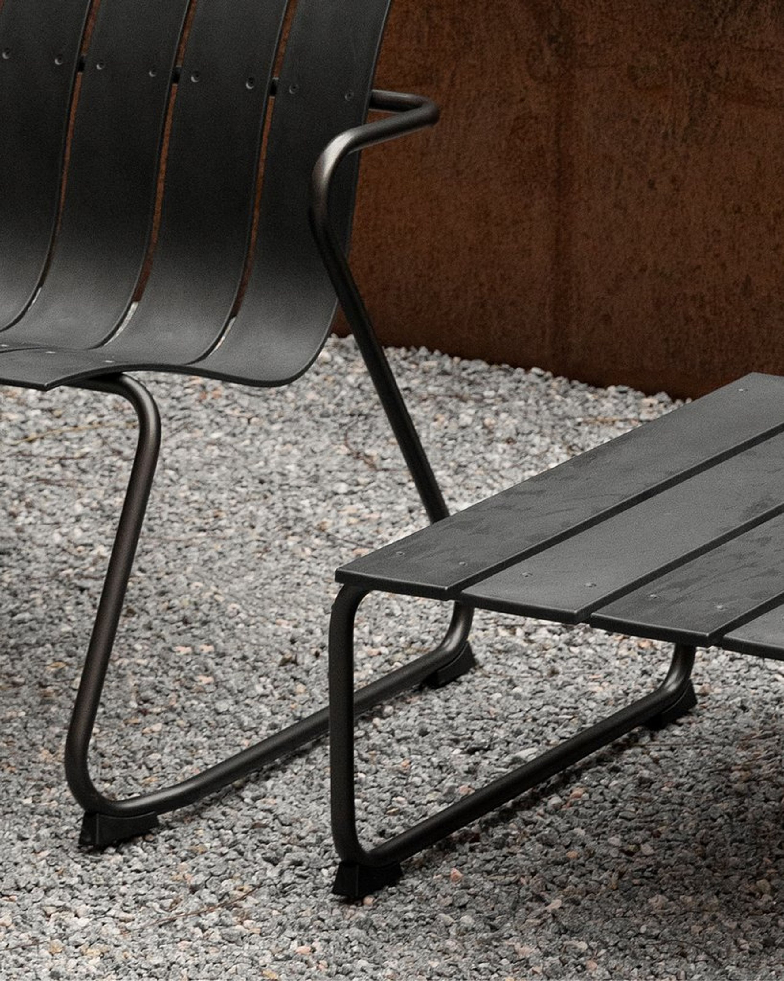 Mater - Kreslo do obývačky - Ocean Lounge Chair by Nanna Ditzel - Black