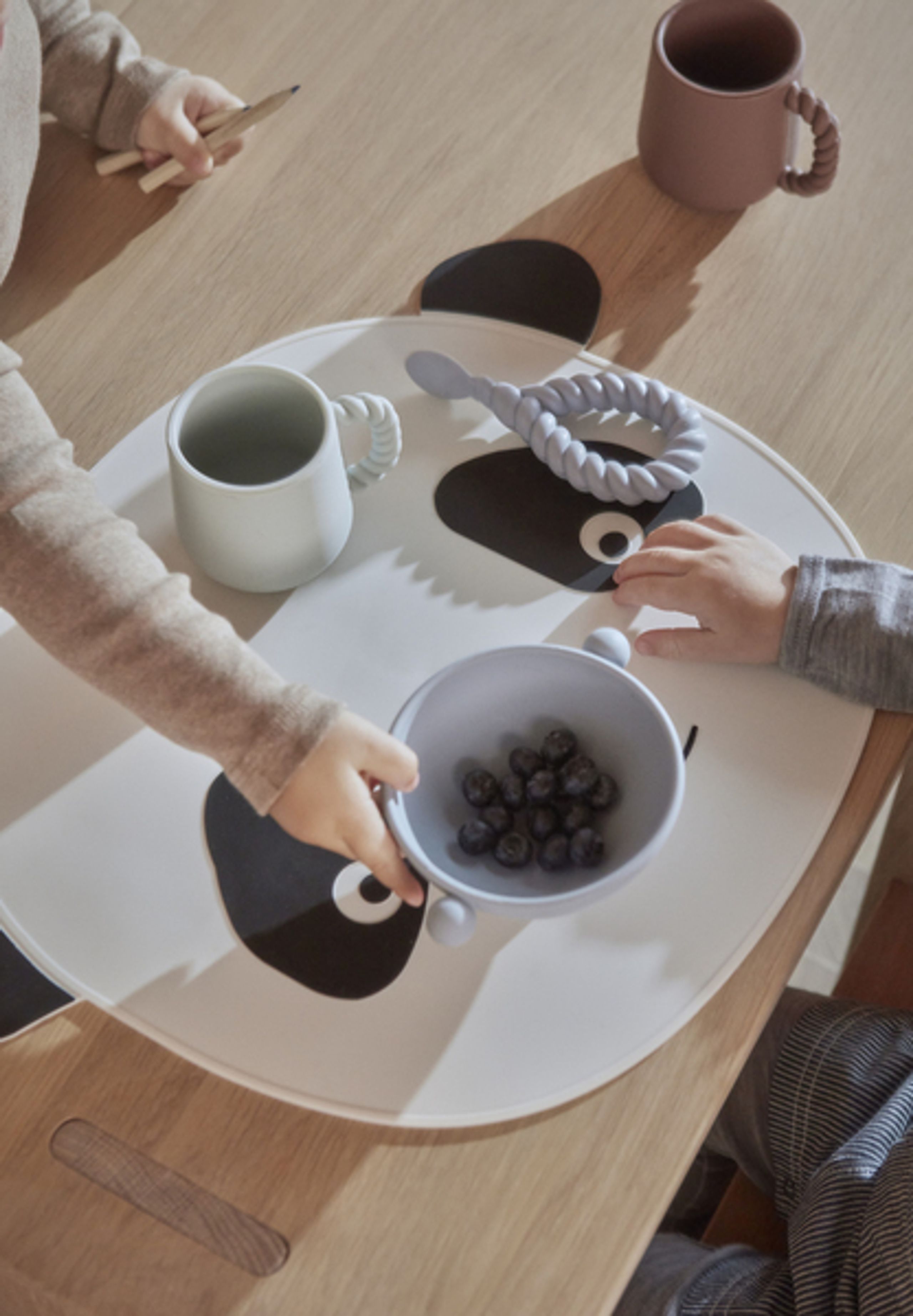 OYOY - Cup - Mellow Kop - Choko / Pale Mint