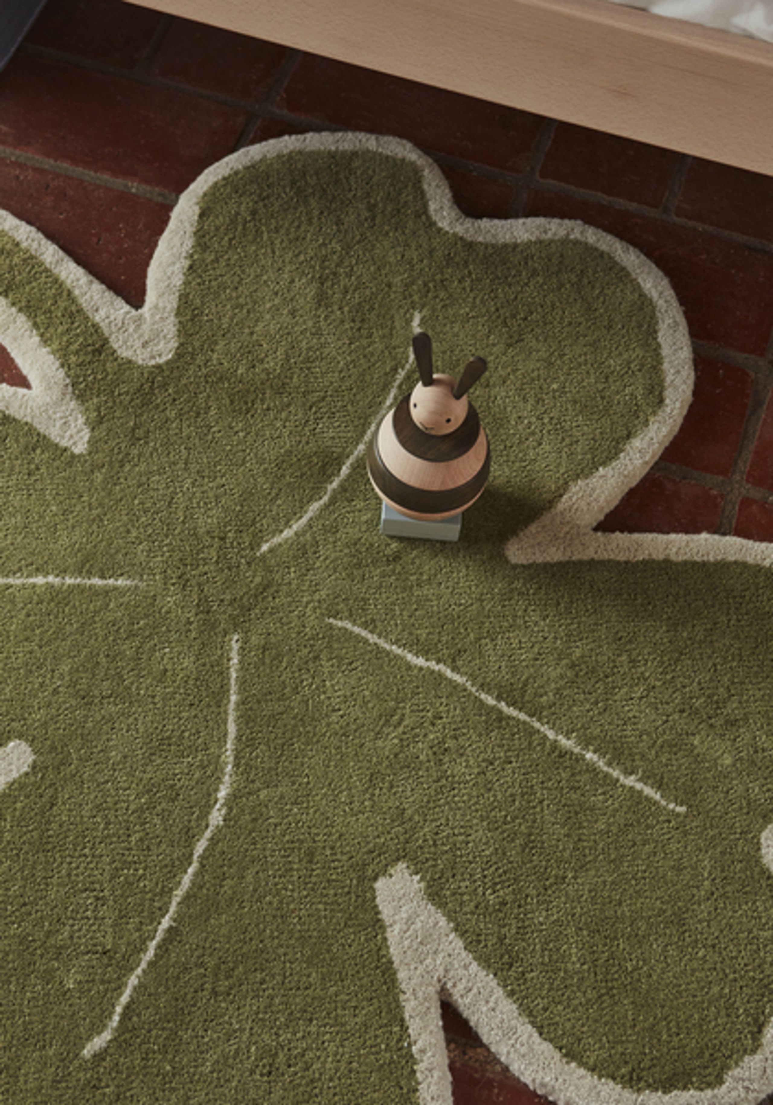 OYOY - Speelgoed - Kanin Stabletårn - Nature/Dark