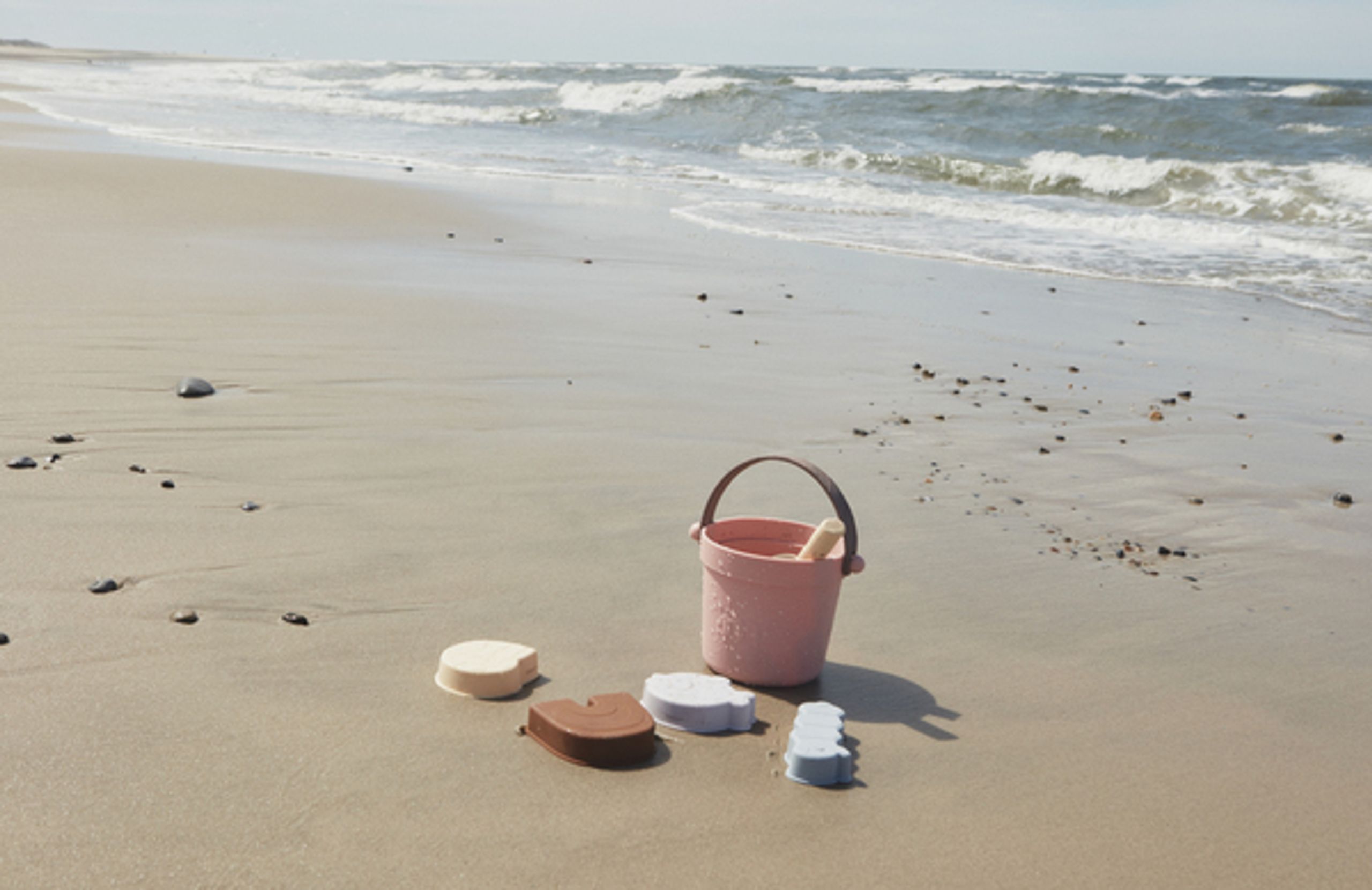 OYOY - Toys - Leo Strandsæ - Koral