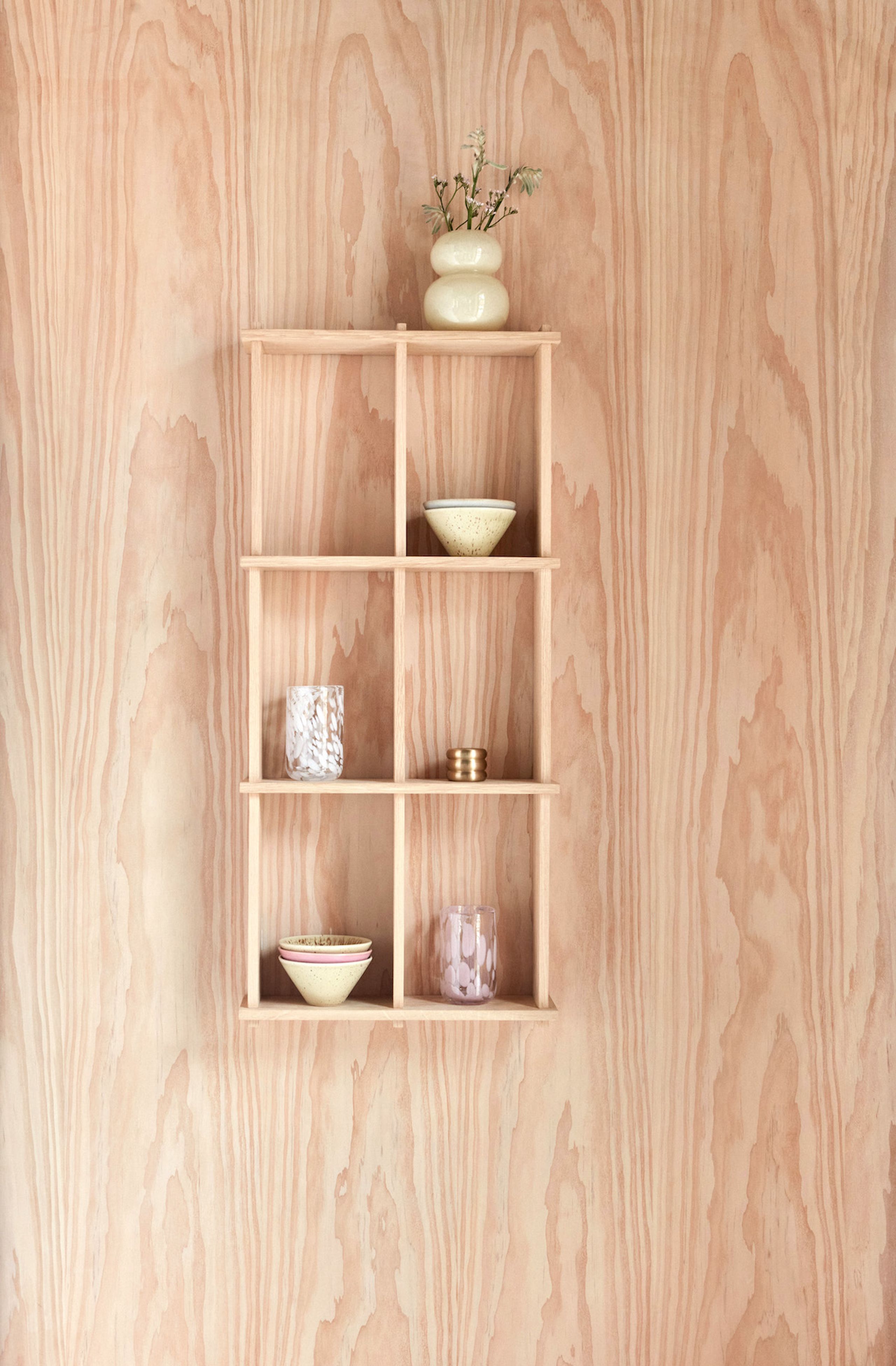 OYOY LIVING - Policová deska - Grid Shelf - 901 Nature - Small