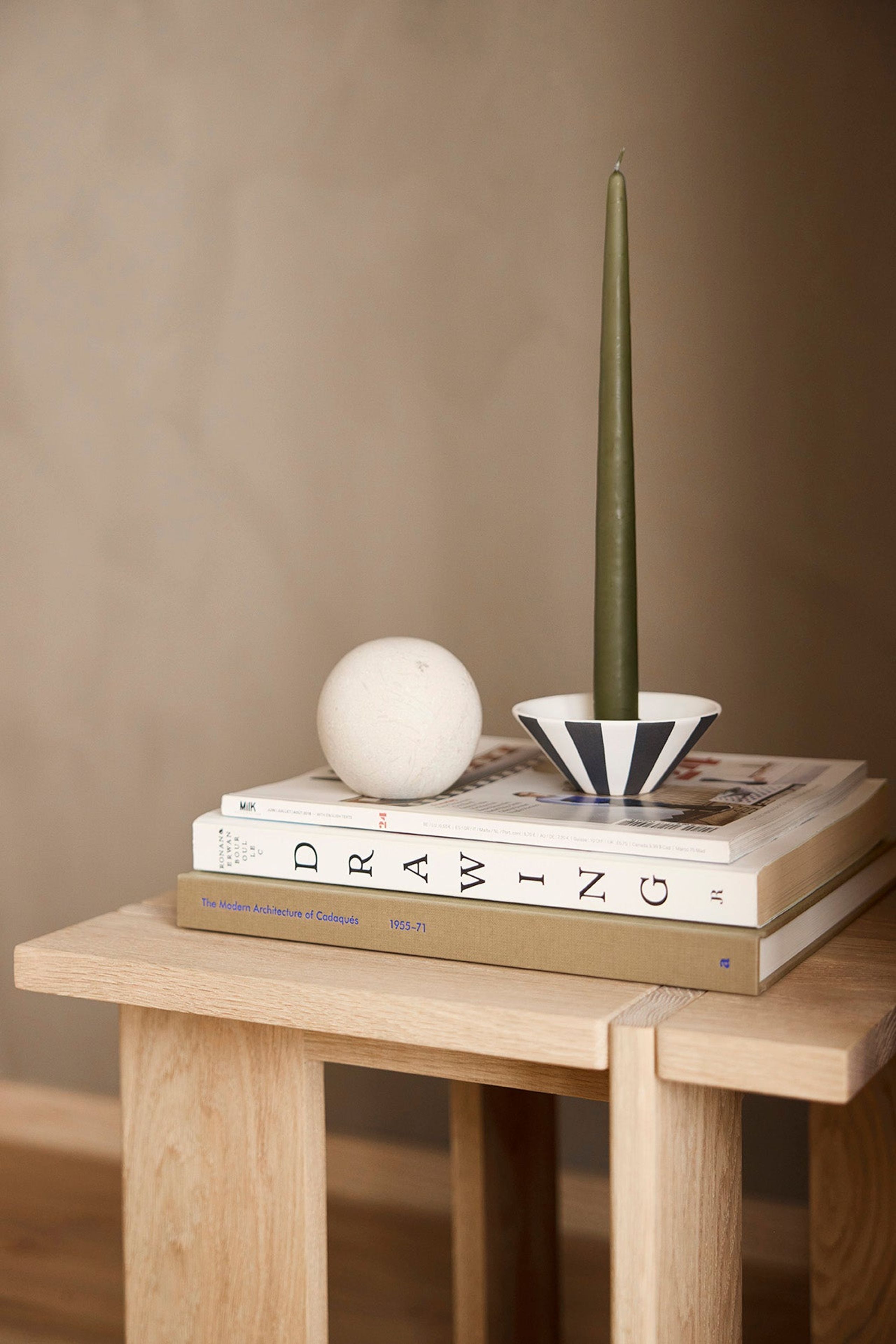 OYOY LIVING - Świecznik - Toppu Candleholder - White/Black low