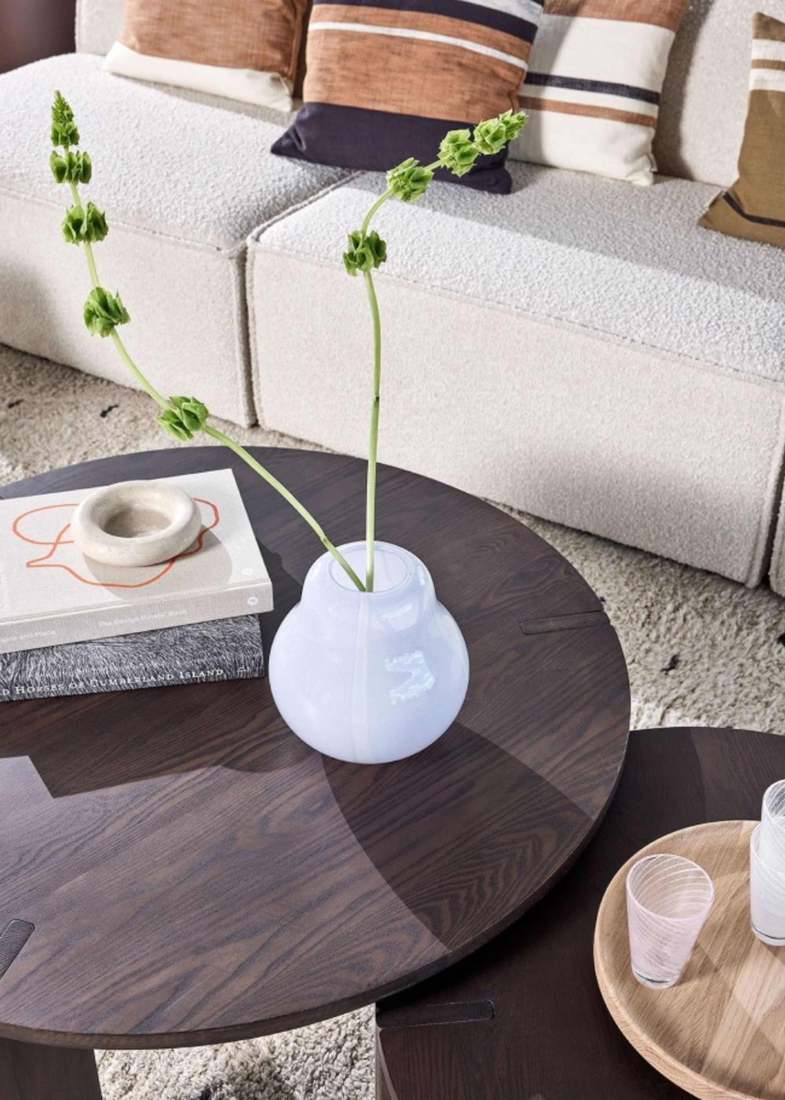 OYOY LIVING - Konferenční stolek - OY Coffee Table - 910 Dark (Small)