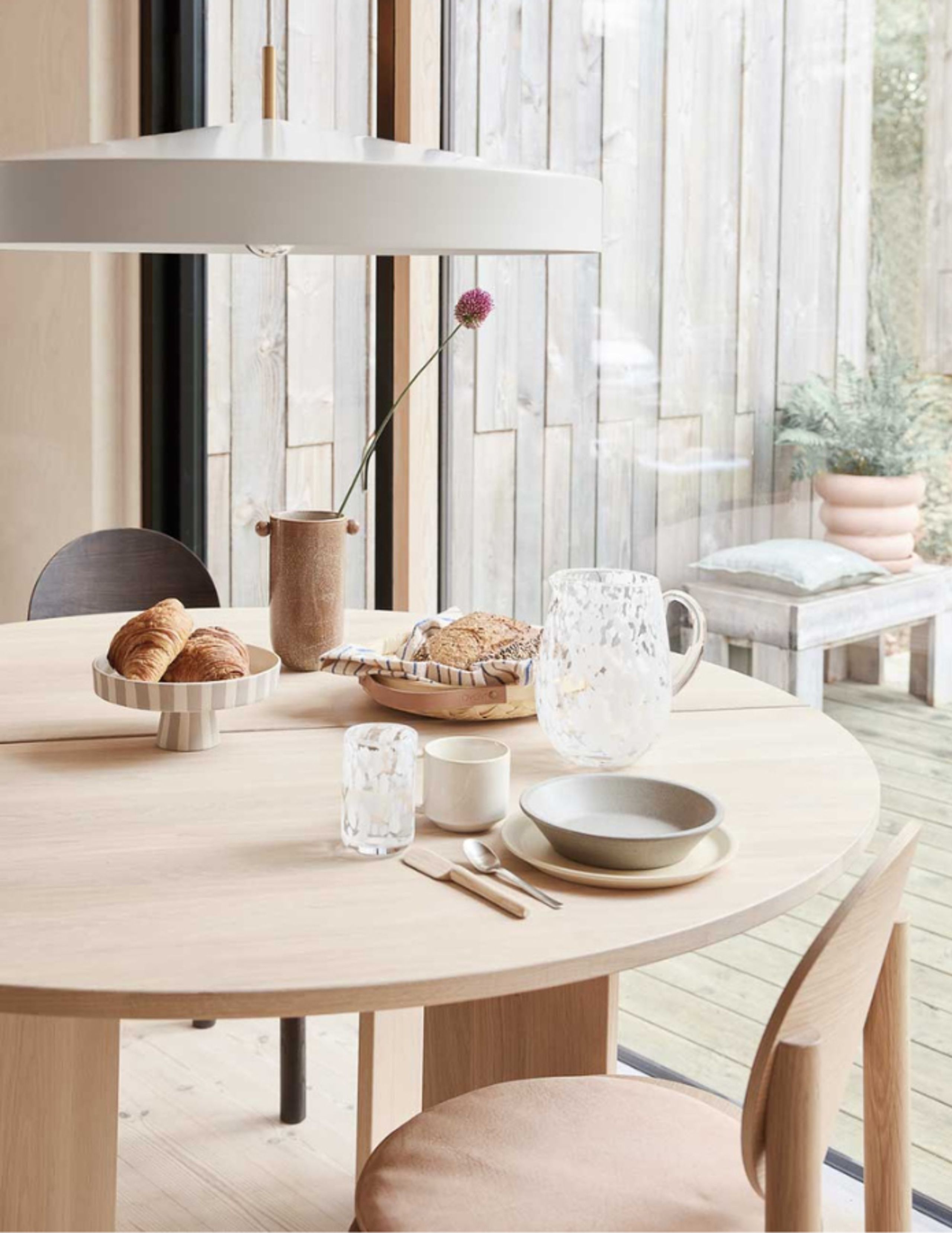 OYOY LIVING - Mesa de jantar - Kotai Round Dining Table - L300772