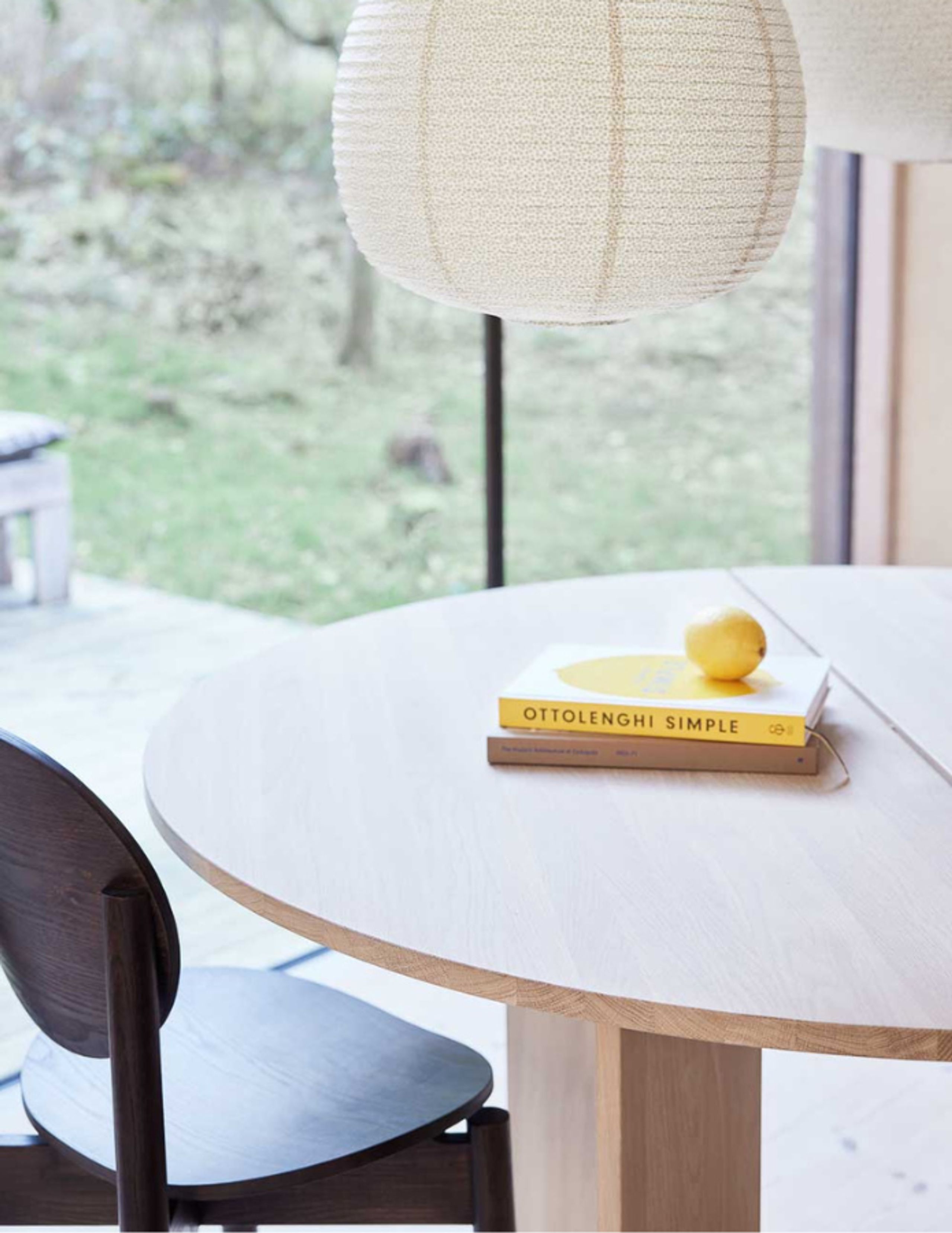 OYOY LIVING - Mesa de jantar - Kotai Round Dining Table - L300772