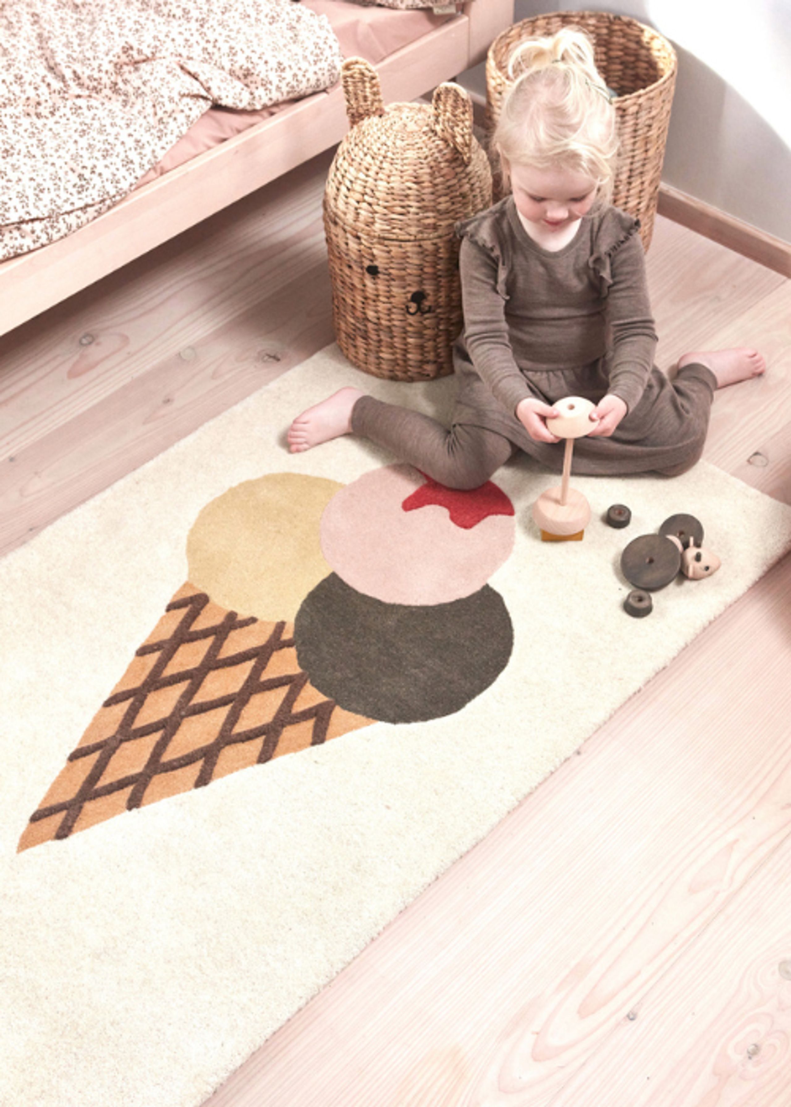 OYOY MINI - Børnegulvtæppe - Tufted Miniature Rug - 908 Multi - Ice Cream