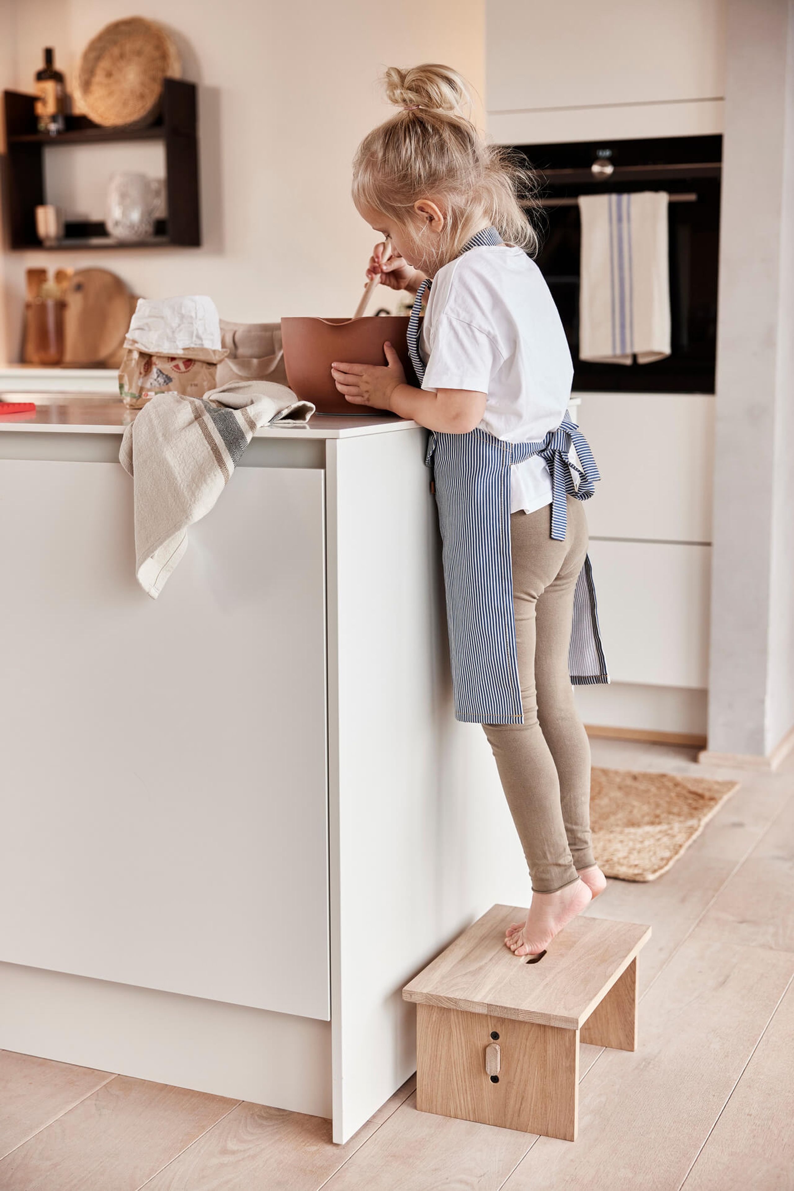 OYOY MINI - Apron - Striped Denim Elephant Apron - Blue