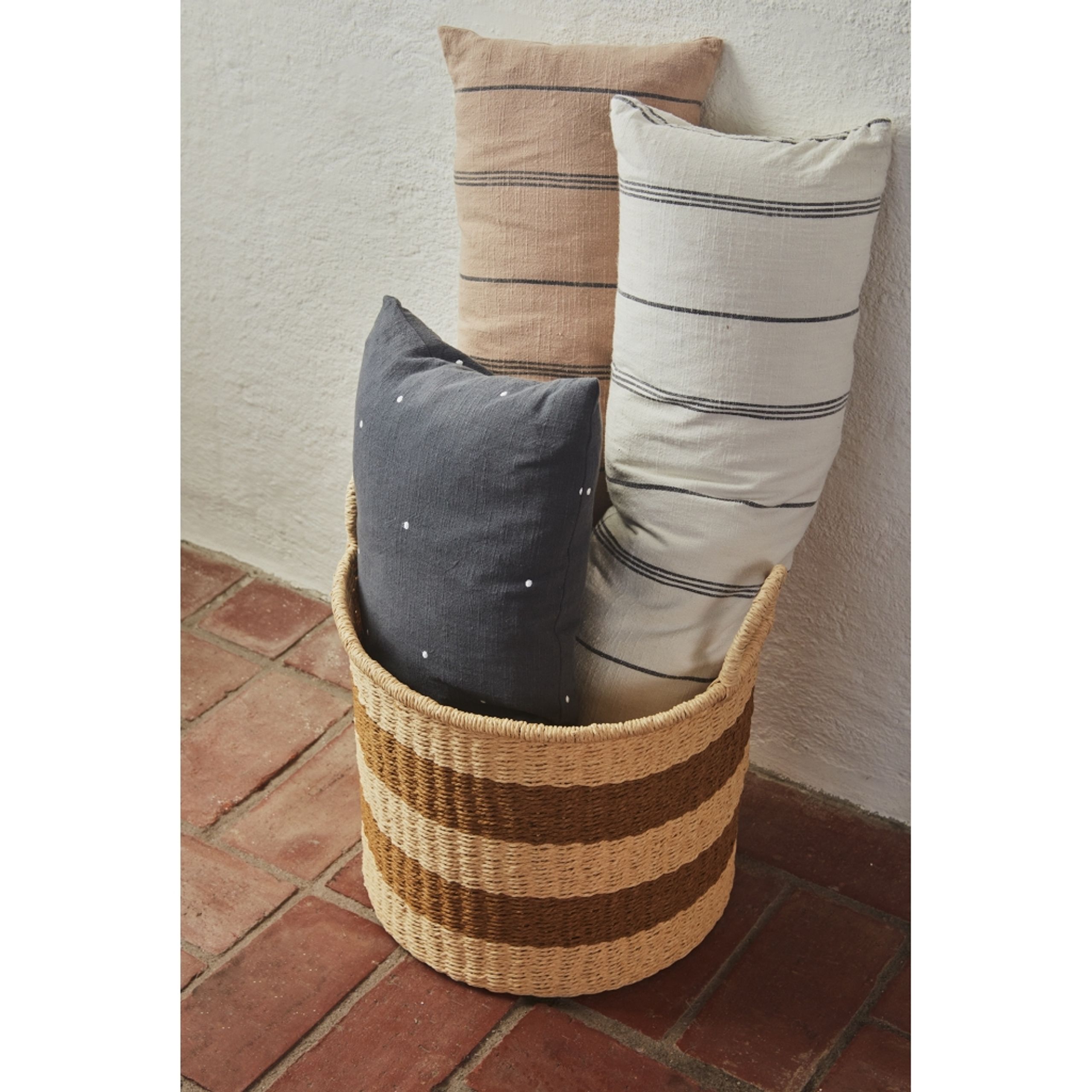 OYOY - Pillow - Kyoto Cushion Extra Long - Dark Powder