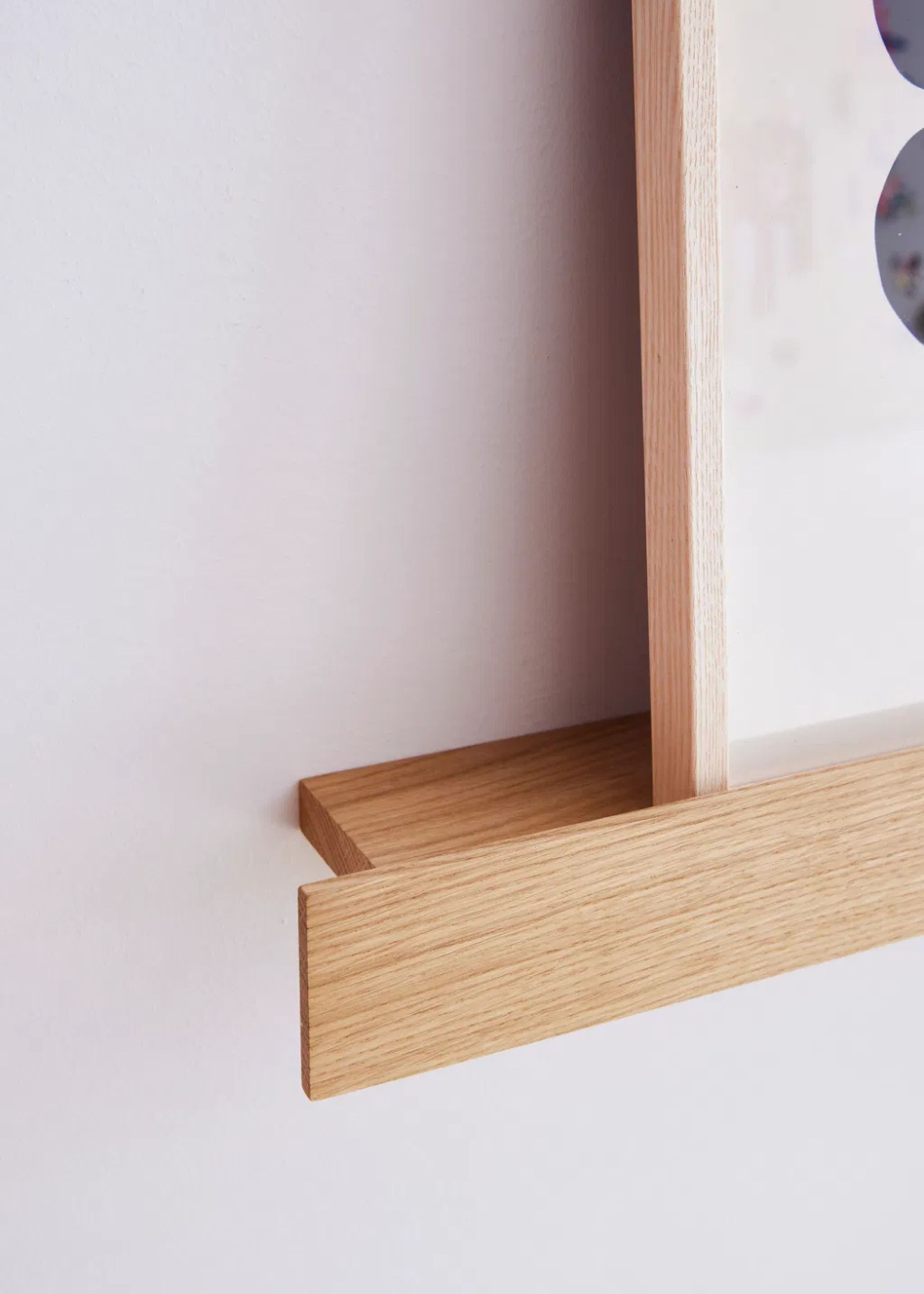 Paper Collective - Policová deska - Paper Collective - Gallery Shelf - Oak base / Oak Front