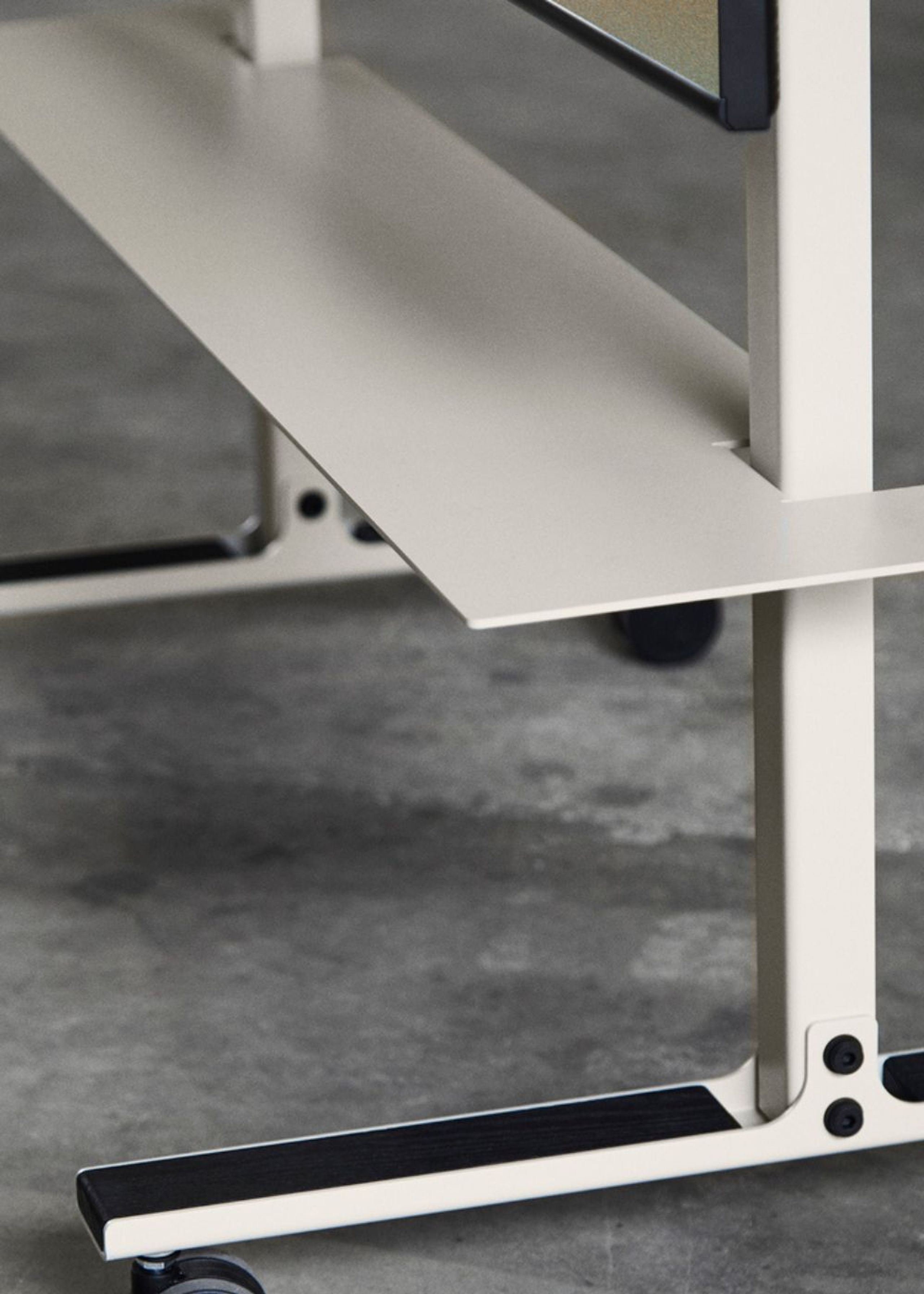 Pedestal - Étagère - Plate shelf - Mushroom