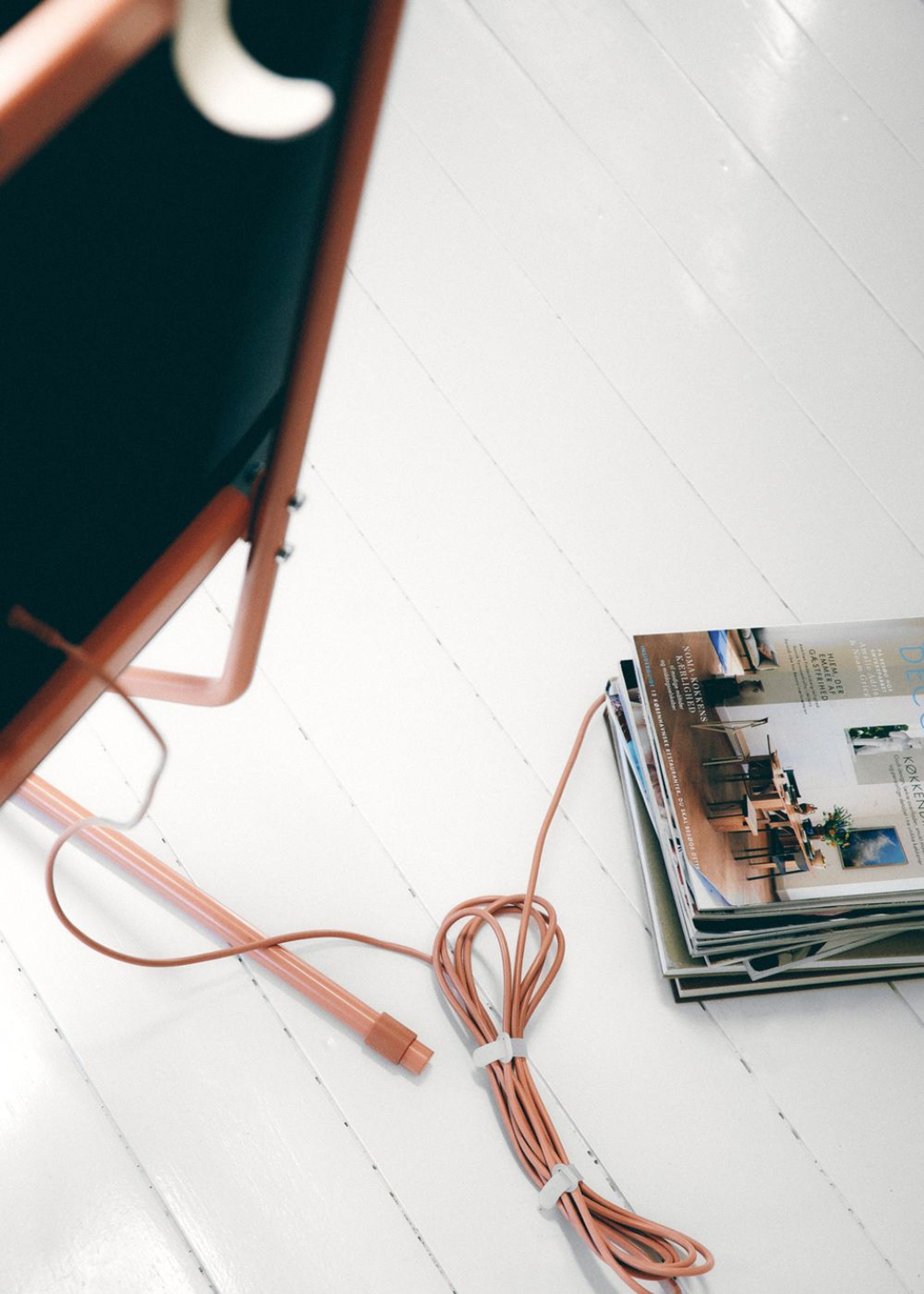 Pedestal - Držák kabelu - Cable Tie - Charcoal
