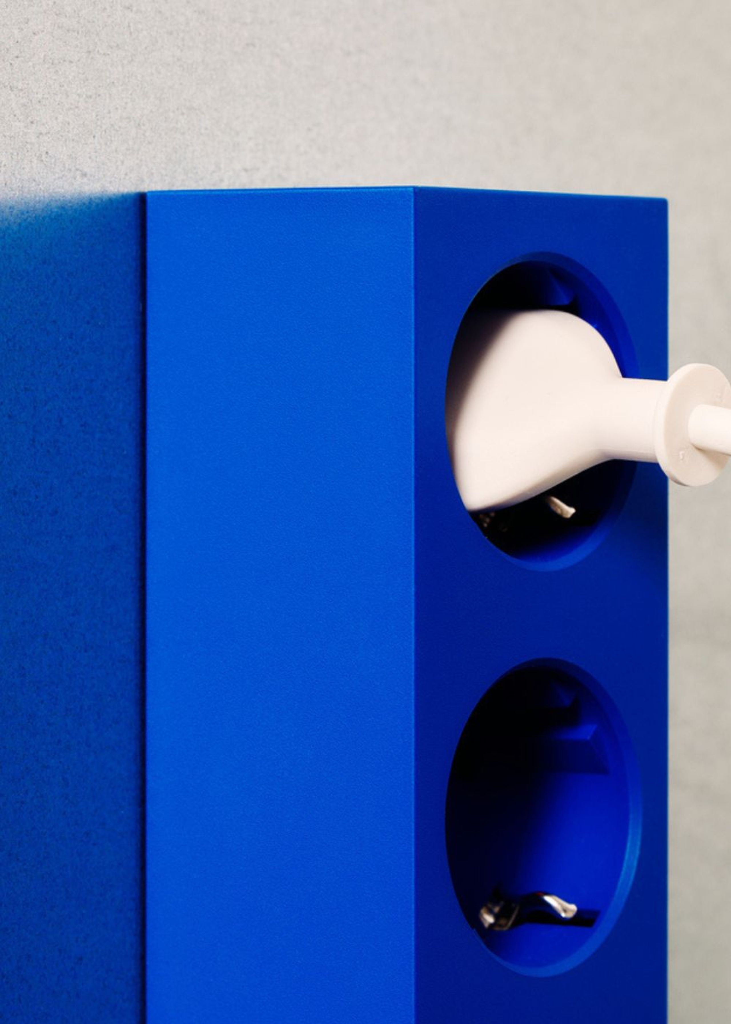 Pedestal - Prise de courant - Power Bar - Ultra Marine