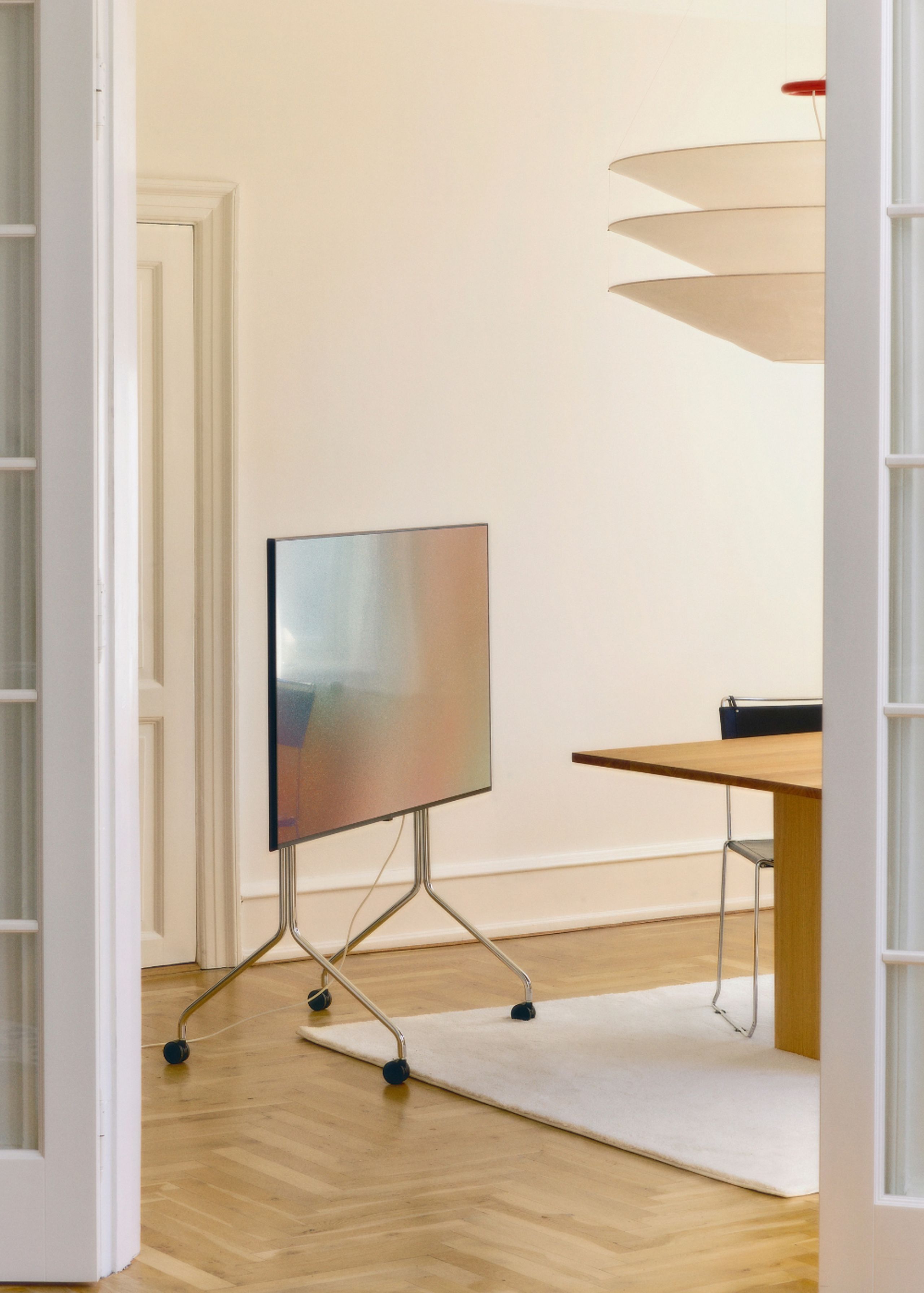 Pedestal - TV Stand - Moon Rollin Tall - Chrome