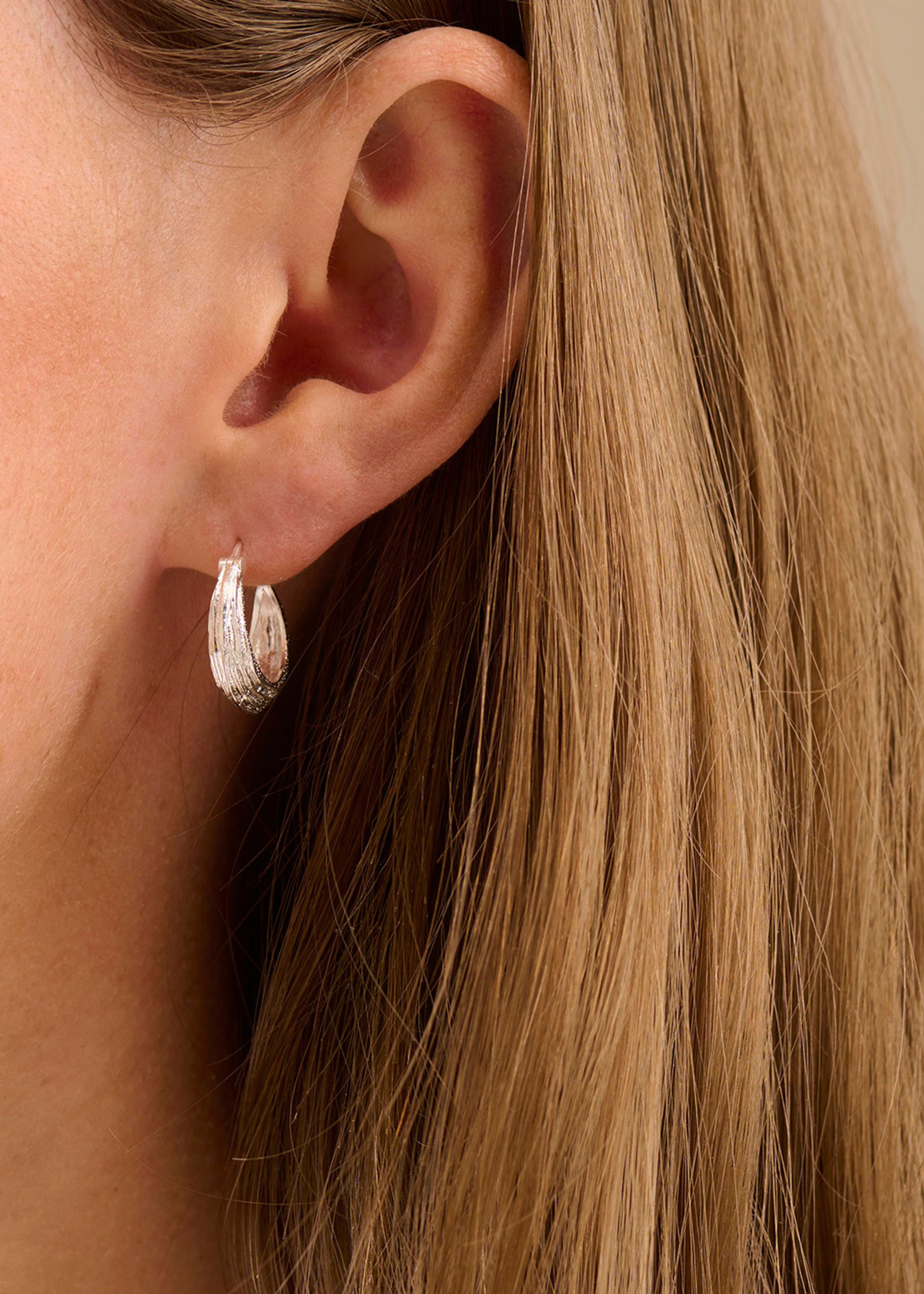 Pernille Corydon - Ohrring - Small Coastline Earring - Gold