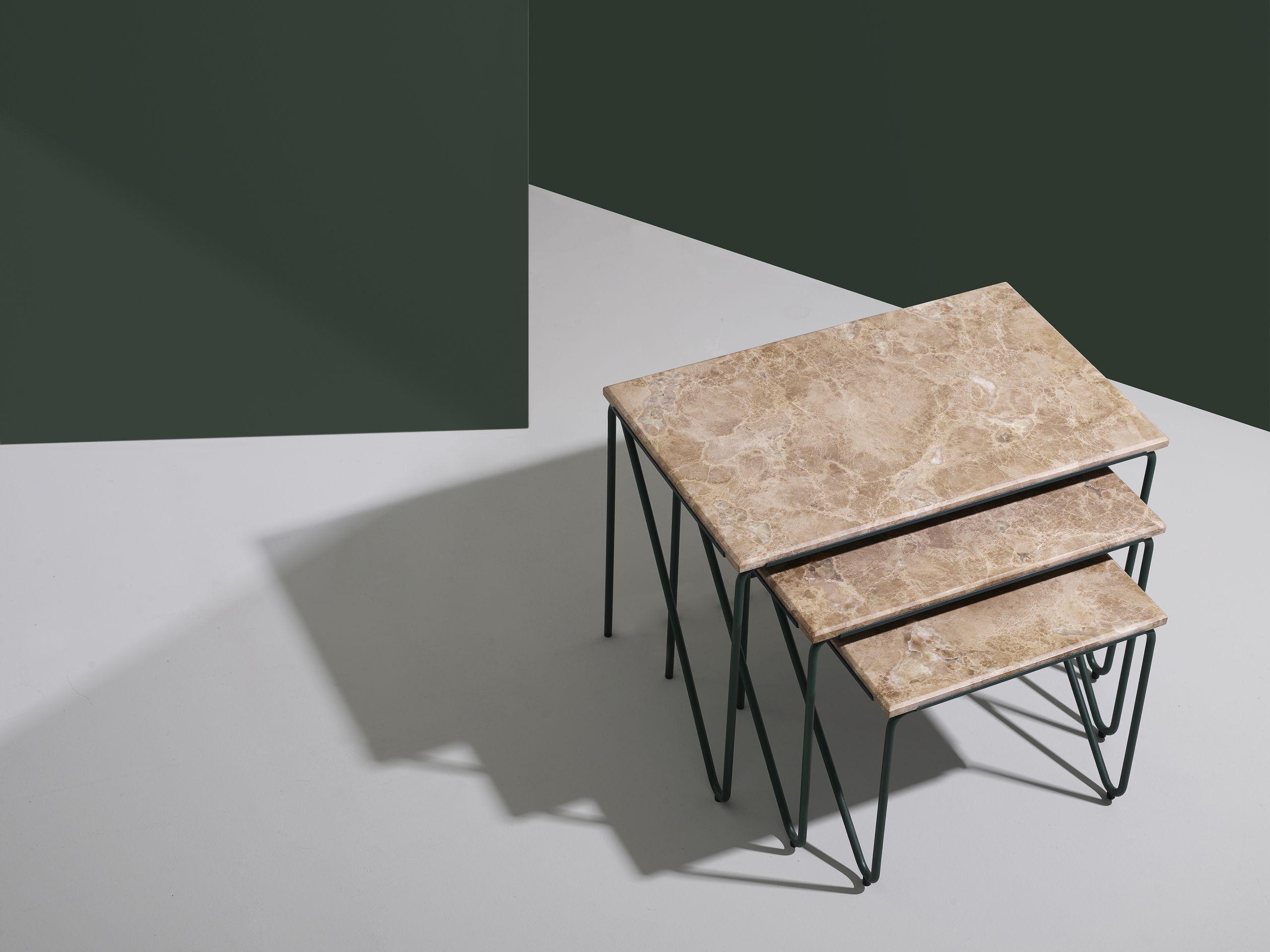 PLEASE WAIT to be SEATED - Sofabord - Triptych Nesting Table / By All the way to Paris - Grey Marble / Navy Blue