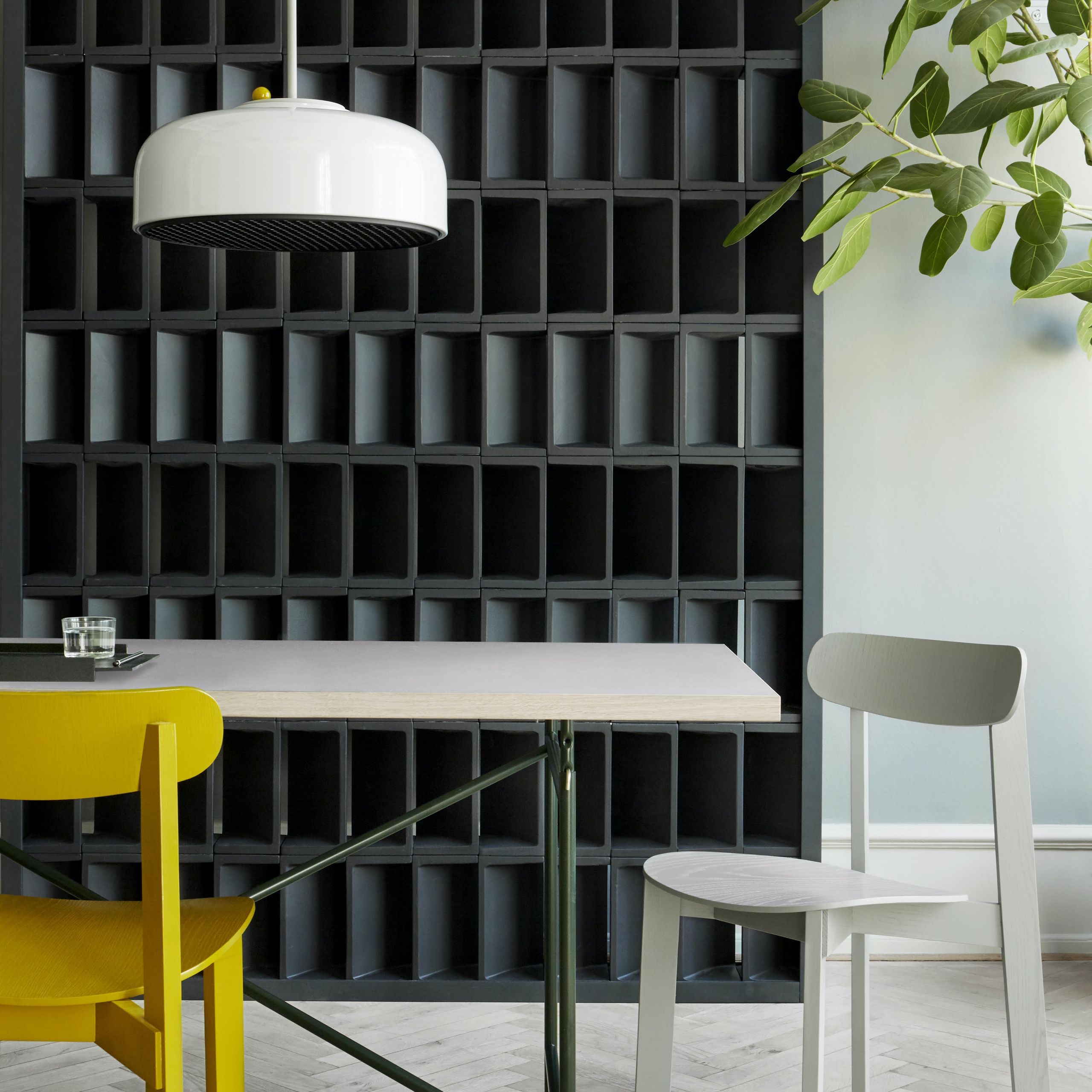 PLEASE WAIT to be SEATED - Stół jadalny - Eiermann2 Dining Table / By Egon Eiermann - Grey Linoleum w. Oak Edge / Chrome