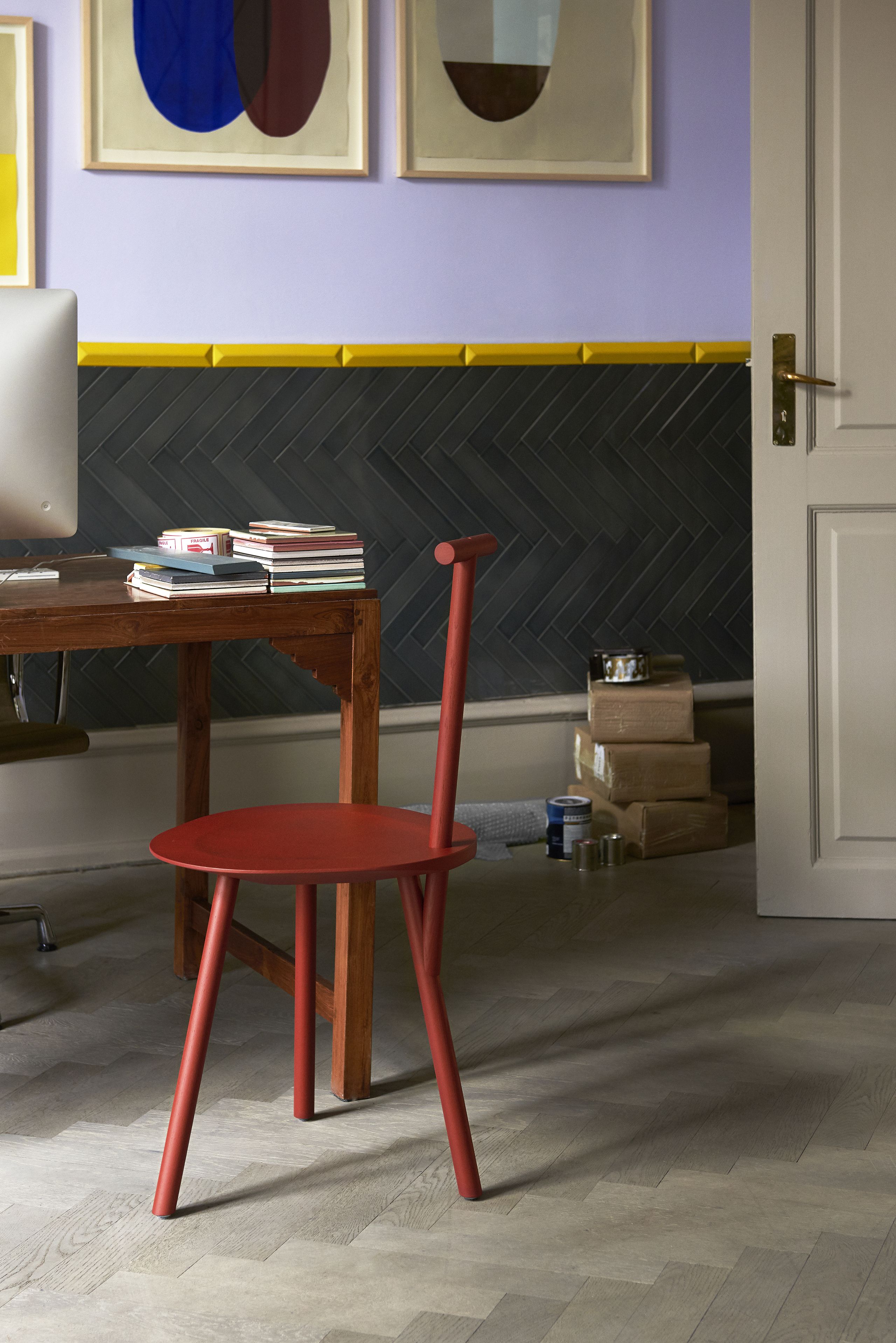 PLEASE WAIT to be SEATED - Esstischstuhl - Spade Chair / By Faye Toogood - Basque Red