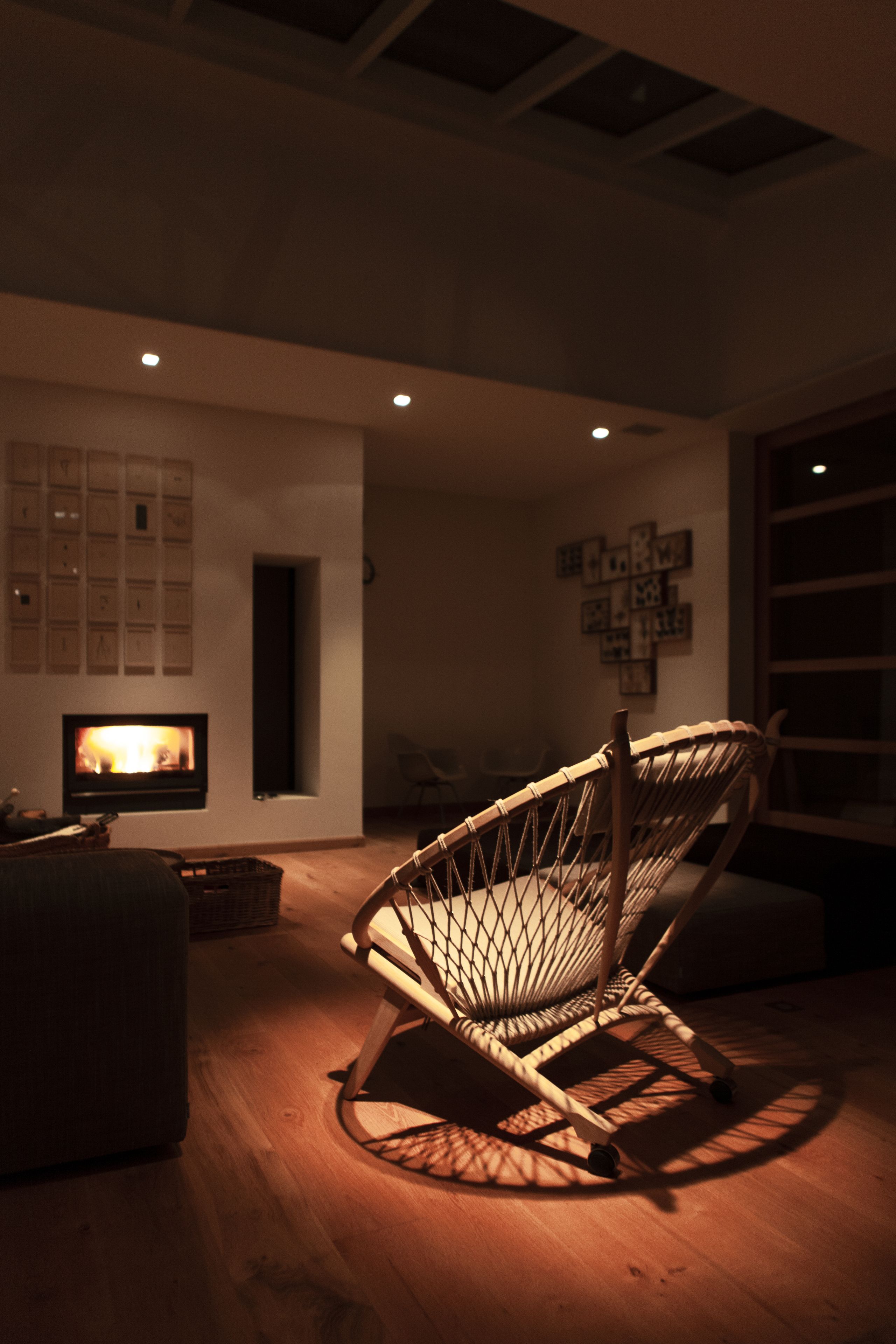 PP Møbler - Lænestol - pp130 Circle Chair / By Hans J. Wegner - Coda 2 0410 / Natural Flag Halyard / Stainless Steel / Soaped Oak