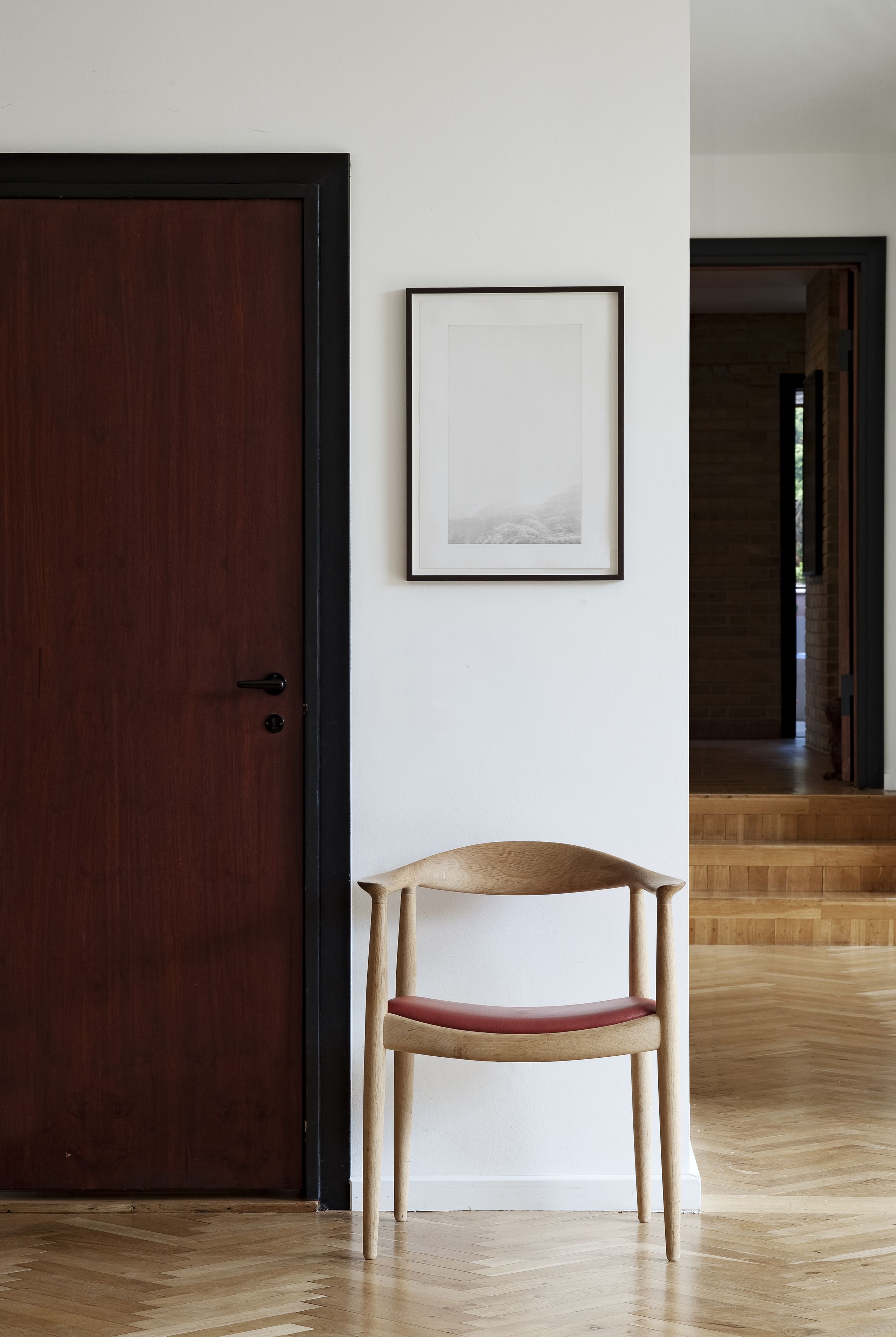 PP Møbler - Spisebordsstol - pp503 Round Chair / By Hans J. Wegner - Vegetal Leather Nature 20090 / Soaped Ash