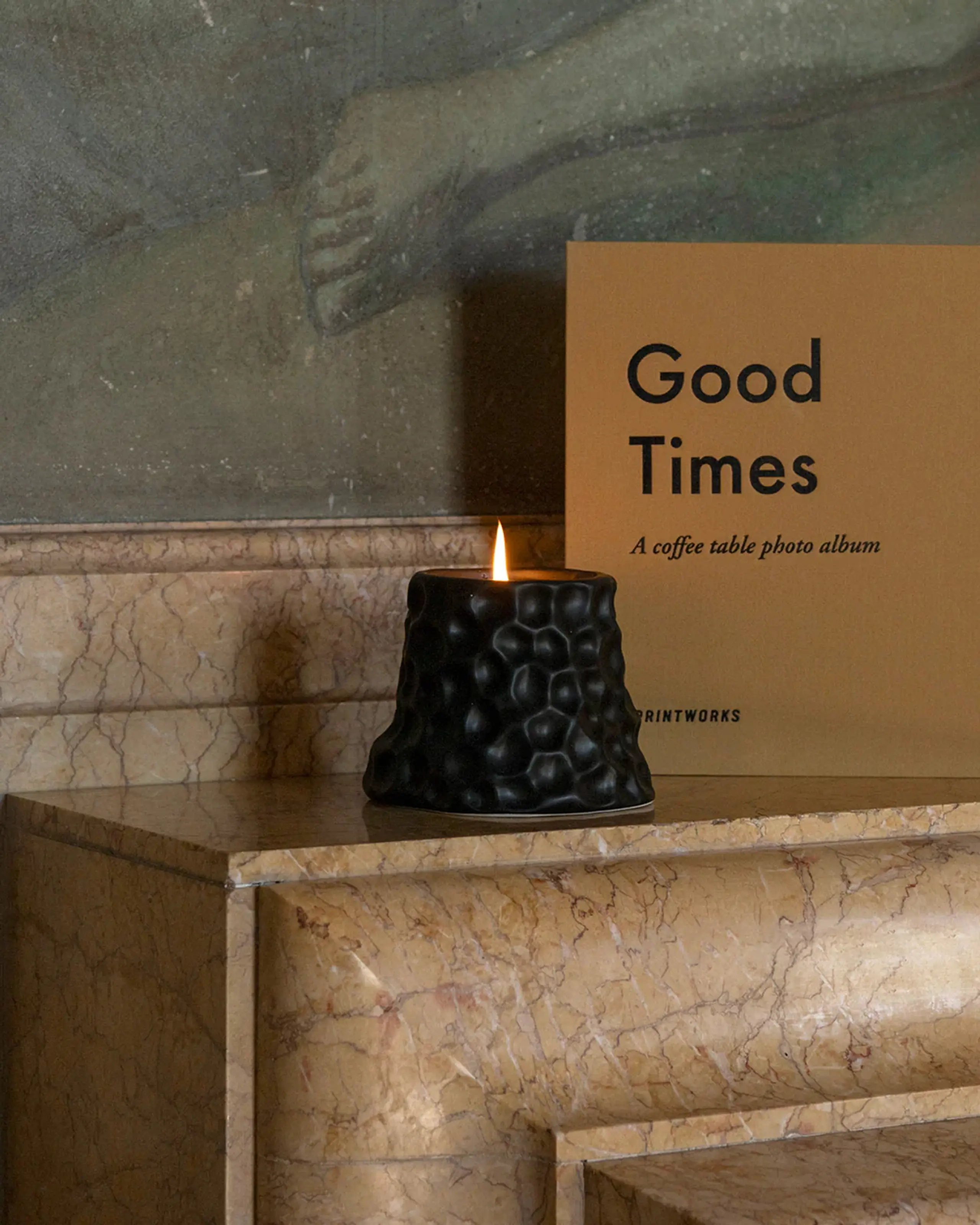 PRINTWORKS - Scented Candles - Scented Candle - Volcano - Black