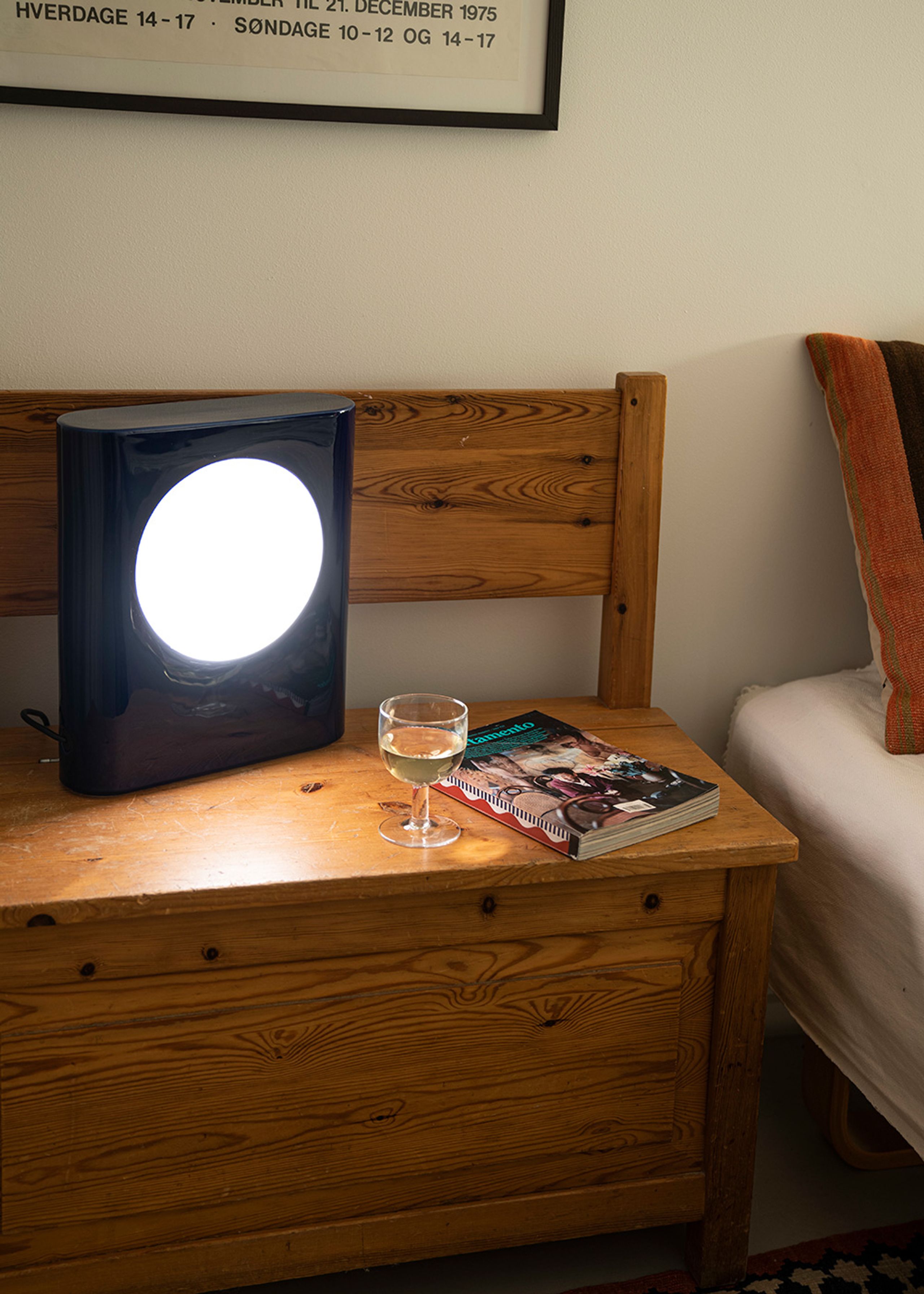 raawii - Table Lamp - Signal Lamp / Small - Coral Blush