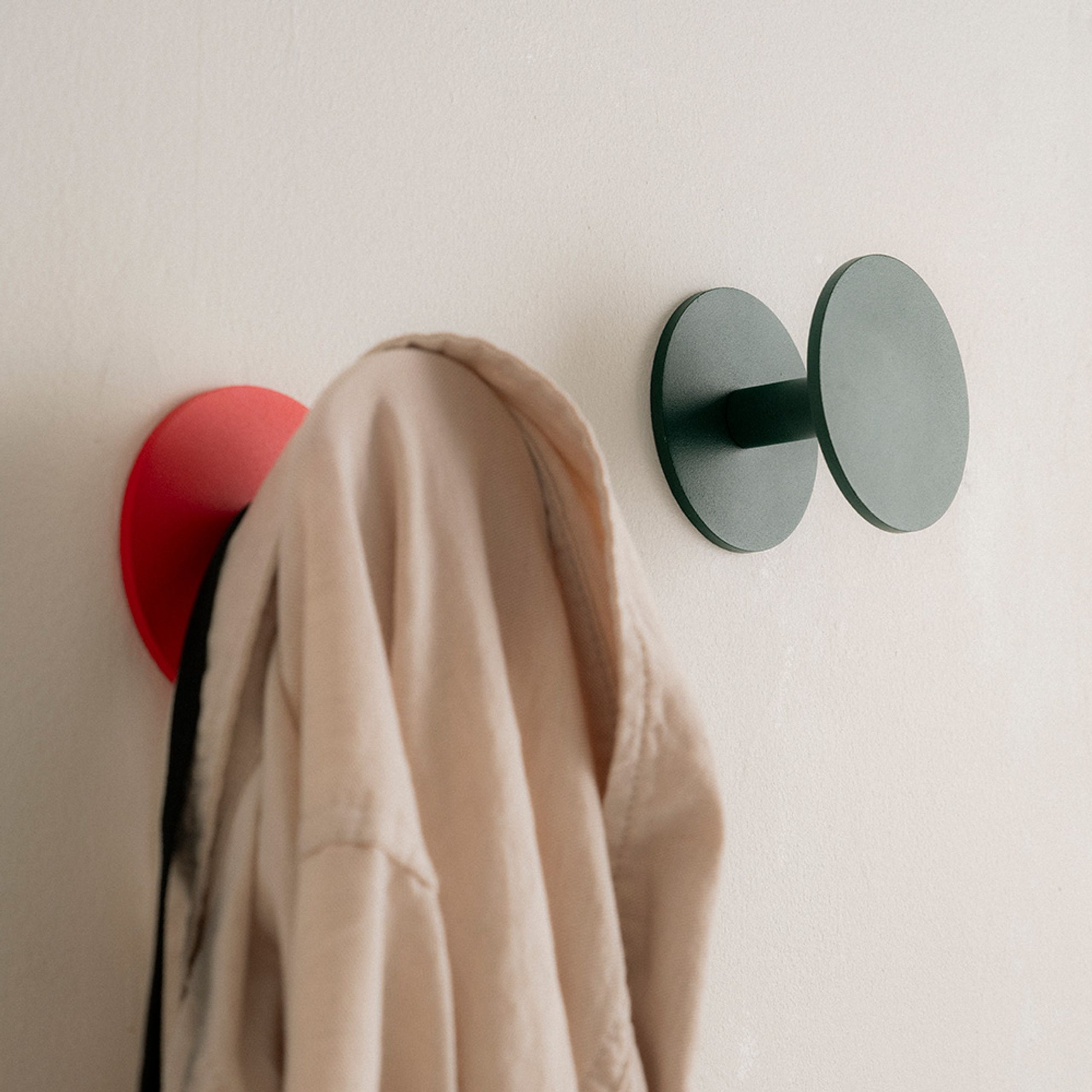 raawii - Cintres - Pipeline Hook / Set of 2 - Moss Green