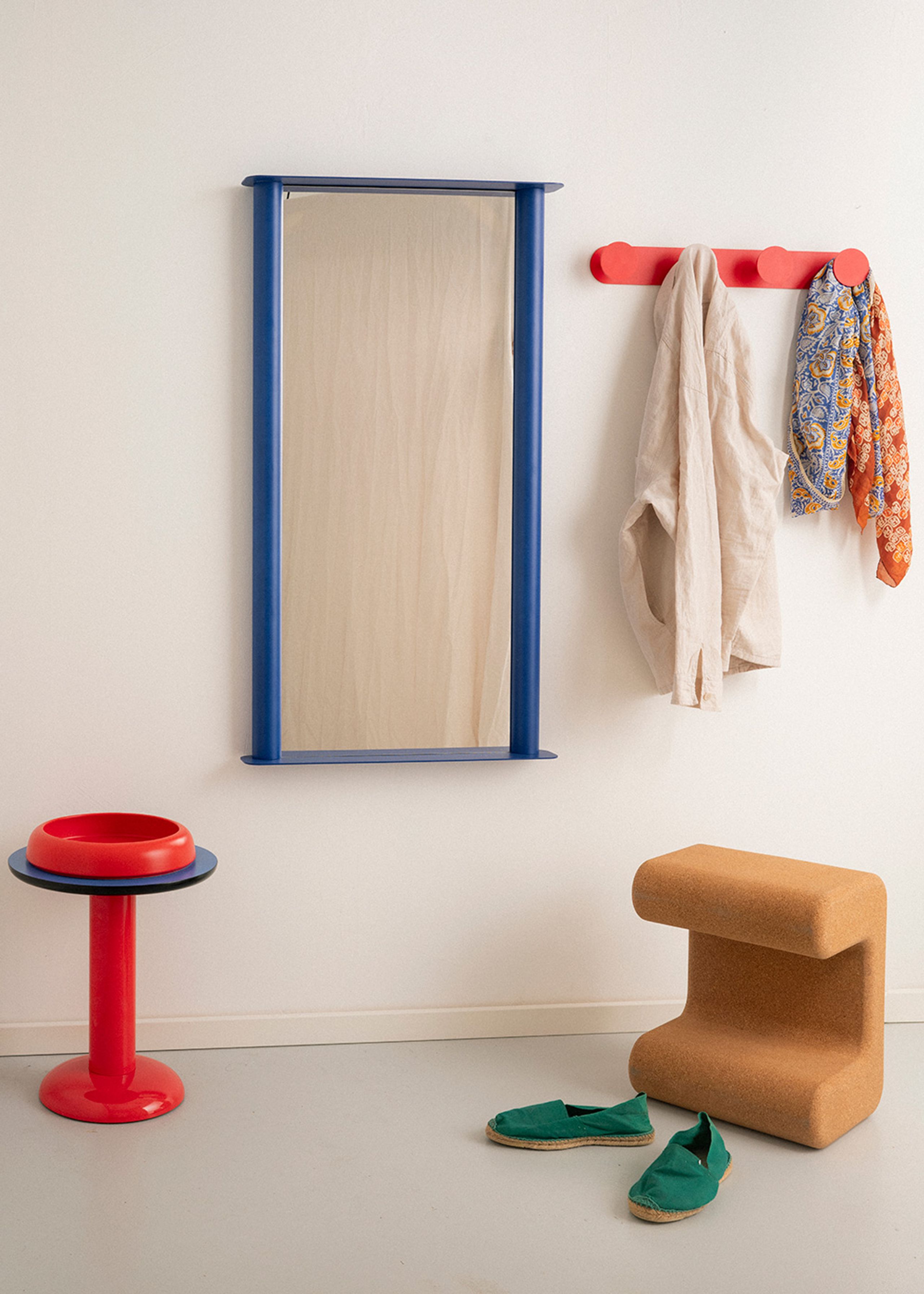 raawii - Ganci per cappotti - Pipeline Coat Rack - Red