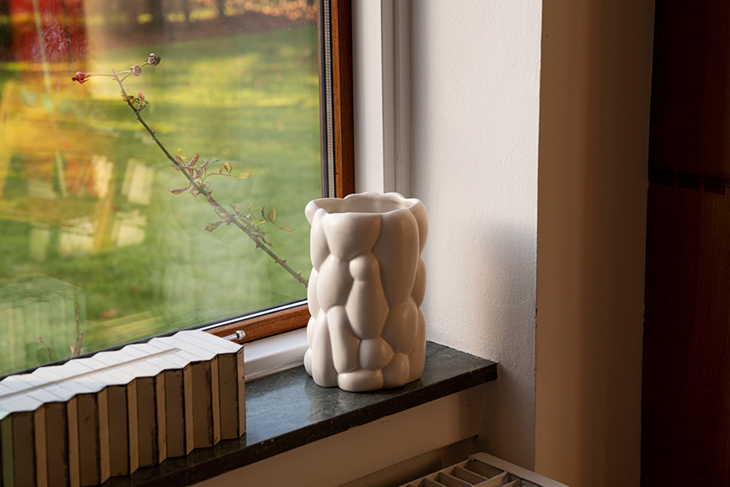 raawii - Vase - Cloud Vase / Large - Vaporous Grey