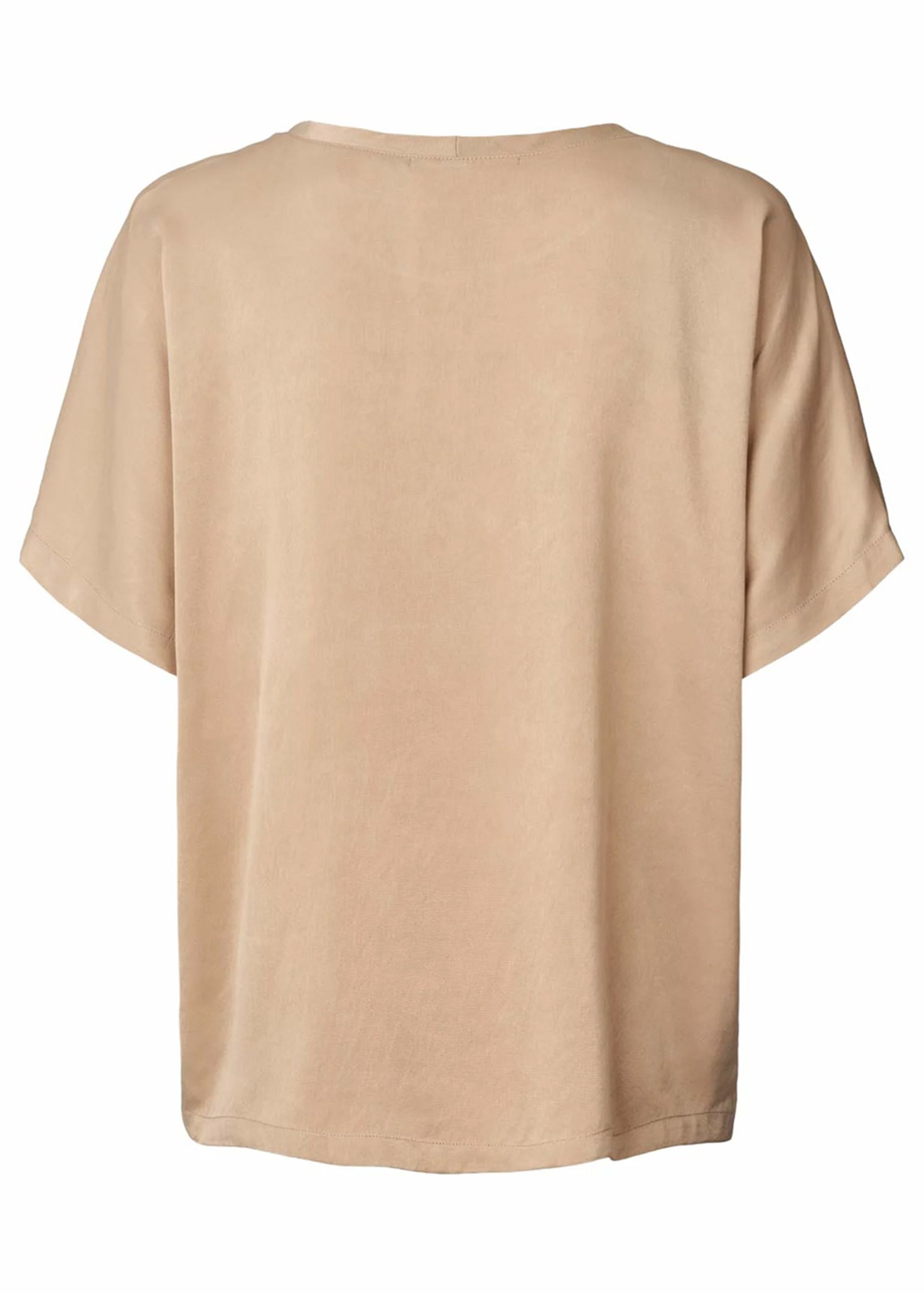 Rabens Saloner - T-shirt - Swirl Cropped T-shirt - Maggi - Black sculp combo