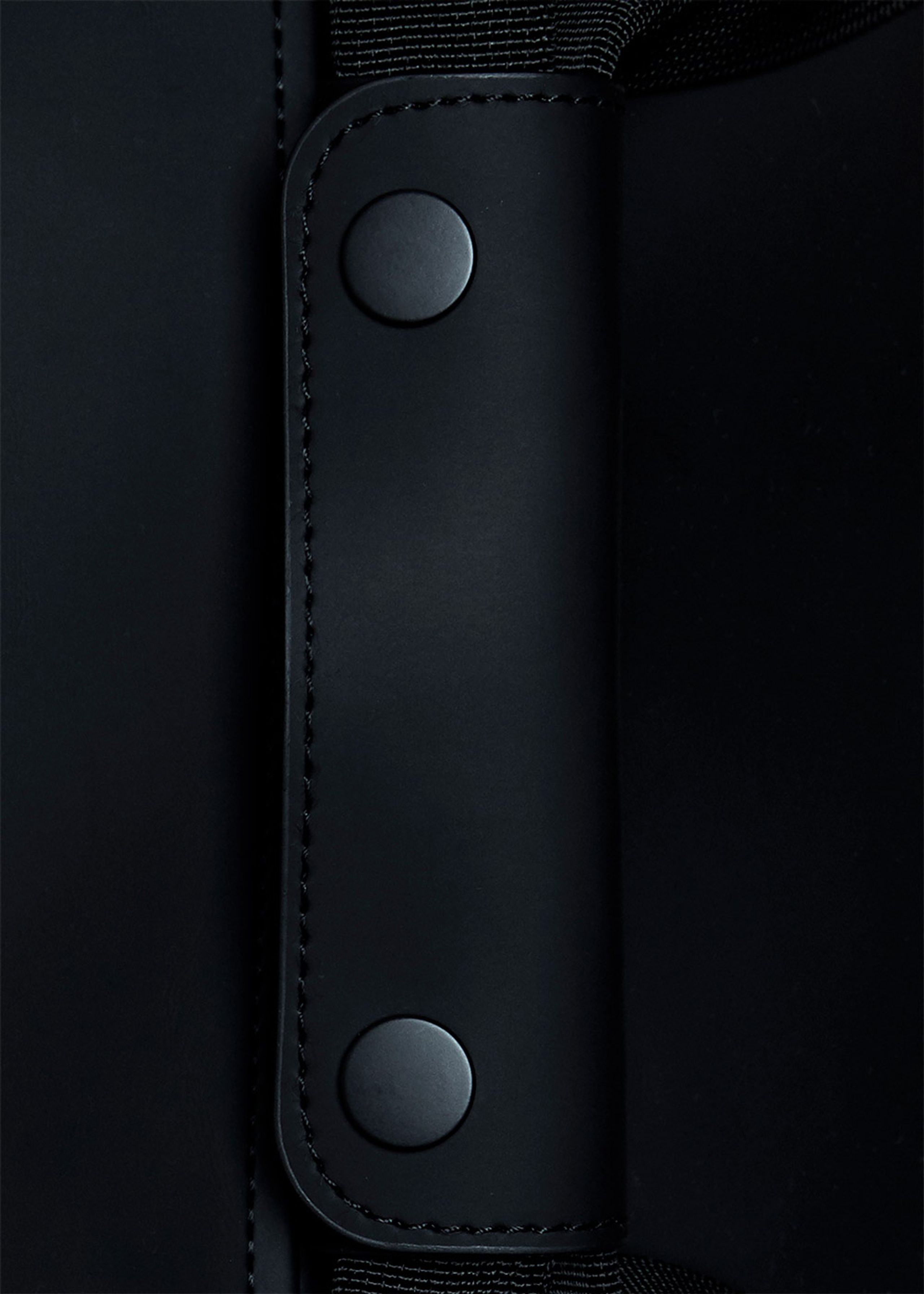 Rains - Bag - Weekend Bag Small - Black