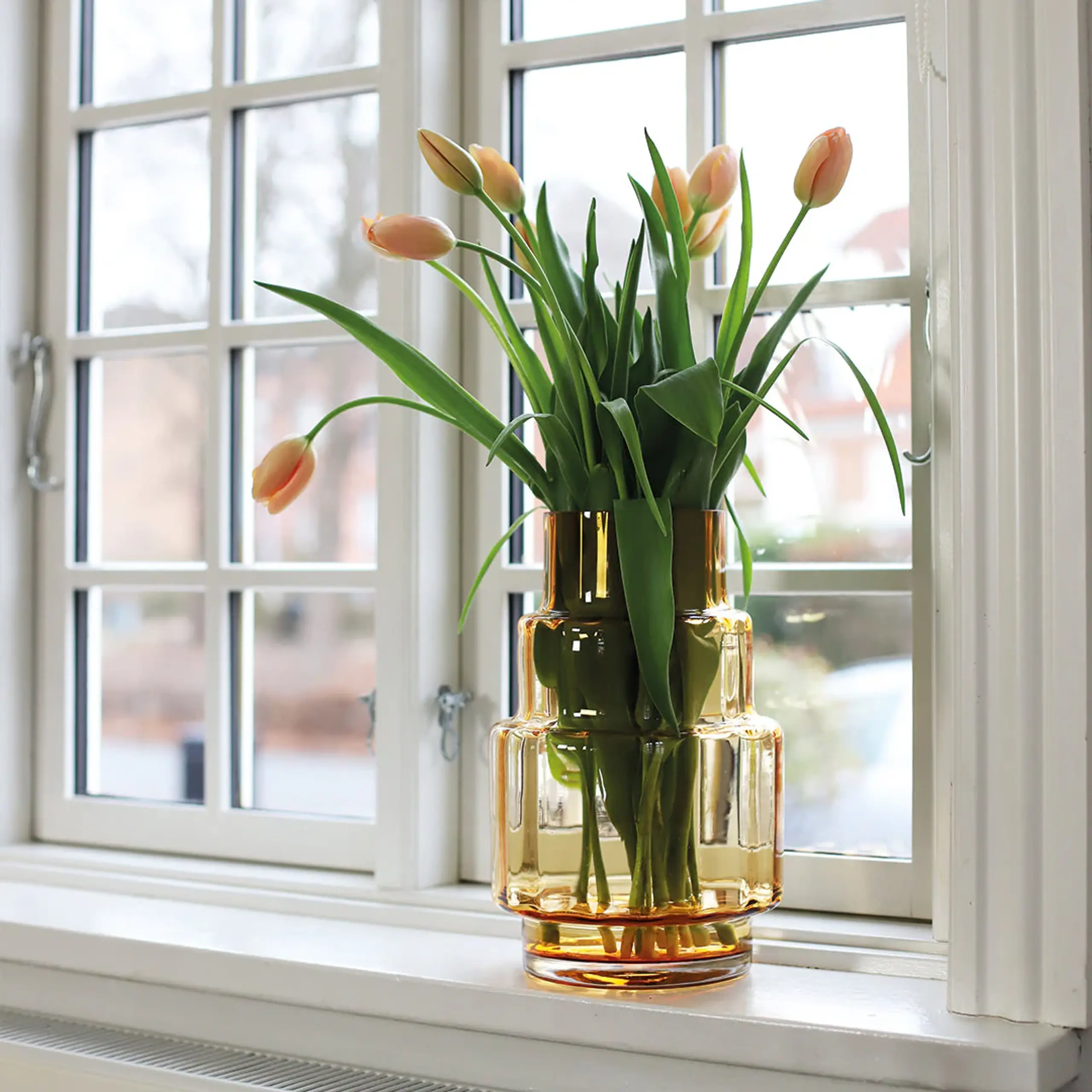 Ro Collection - Vaas - Hurricane No. 69 - Amber