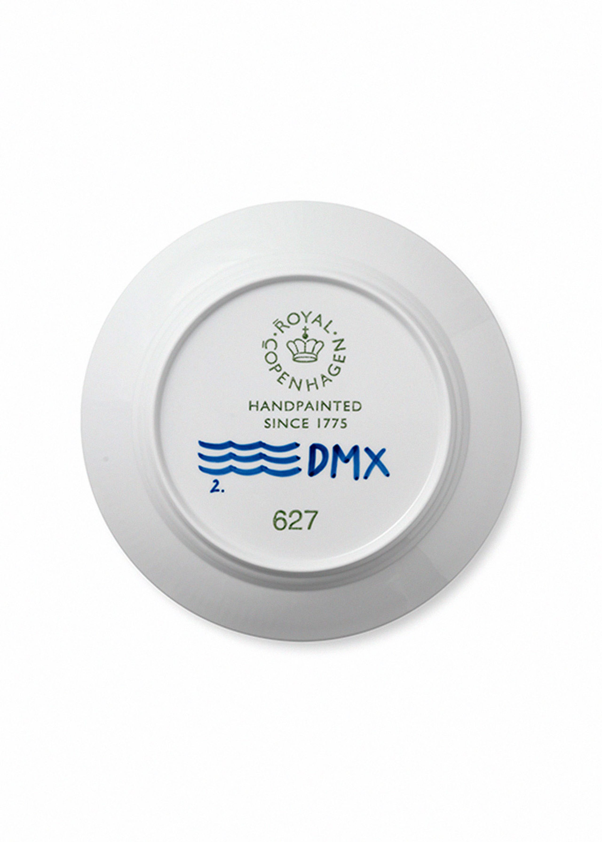 Royal Copenhagen - Disco - Blue Fluted Mega / Decoration 2 - Plates - Plate - 27 cm